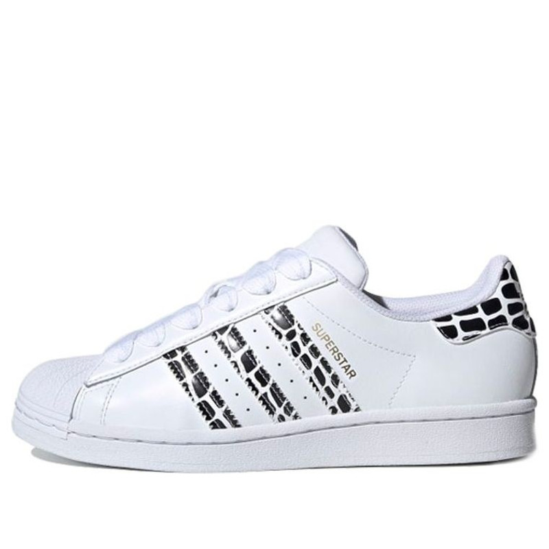 (WMNS) adidas Superstar 'Animal Print' FV3452 1