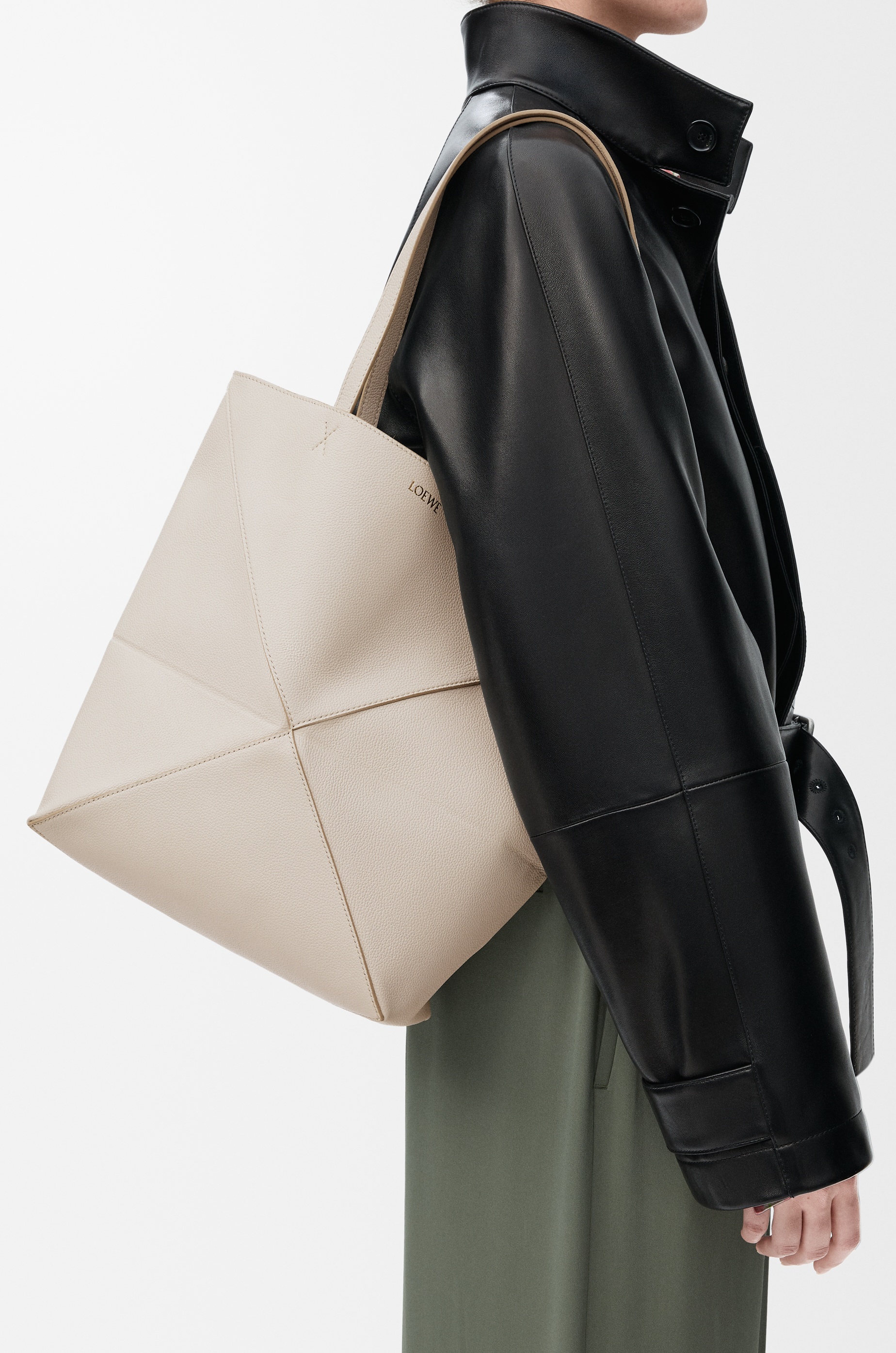 Medium Puzzle Fold tote in soft grained calfskin - 3