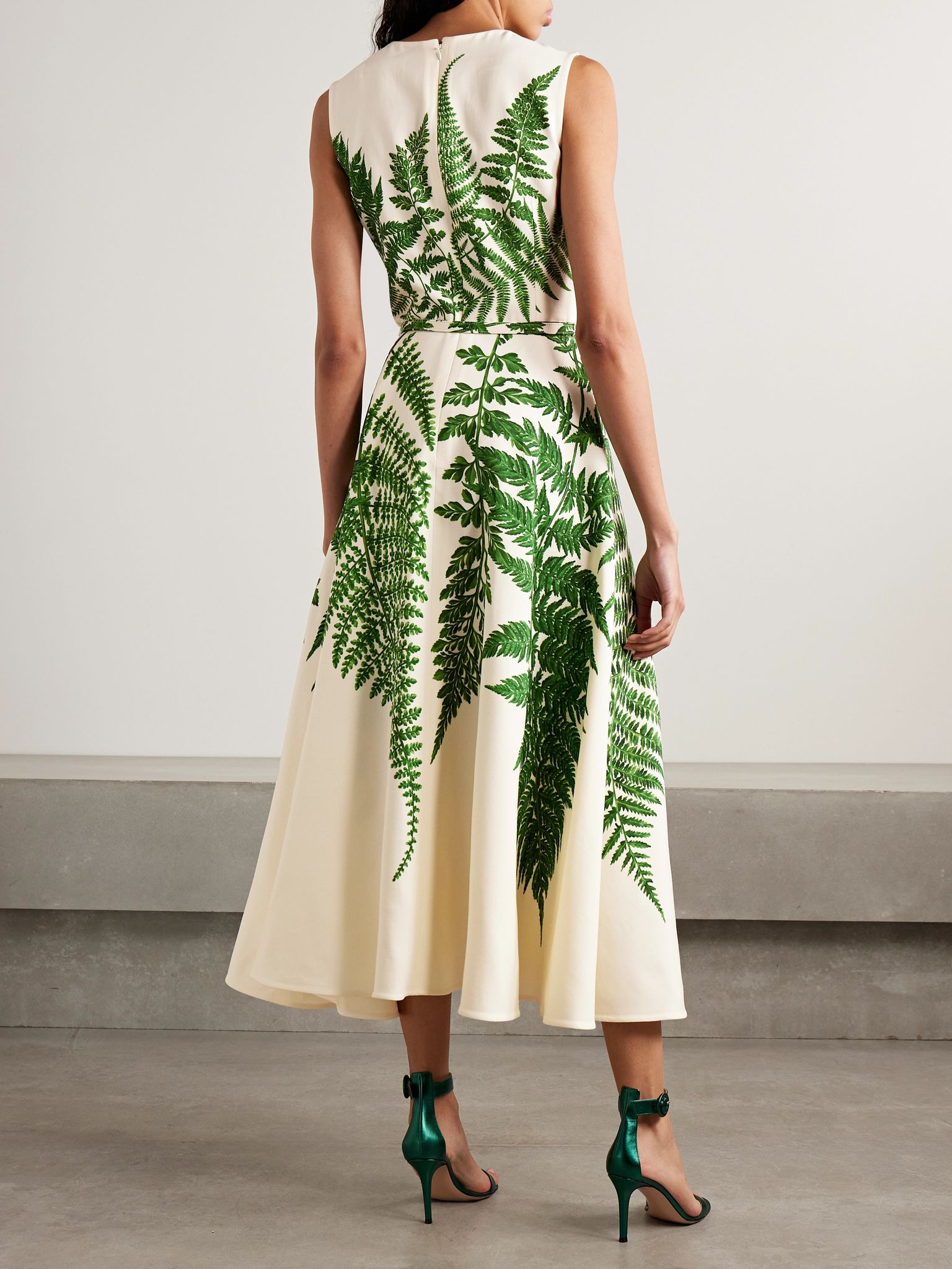 Belted printed wool-blend crepe midi dress Green - 3
