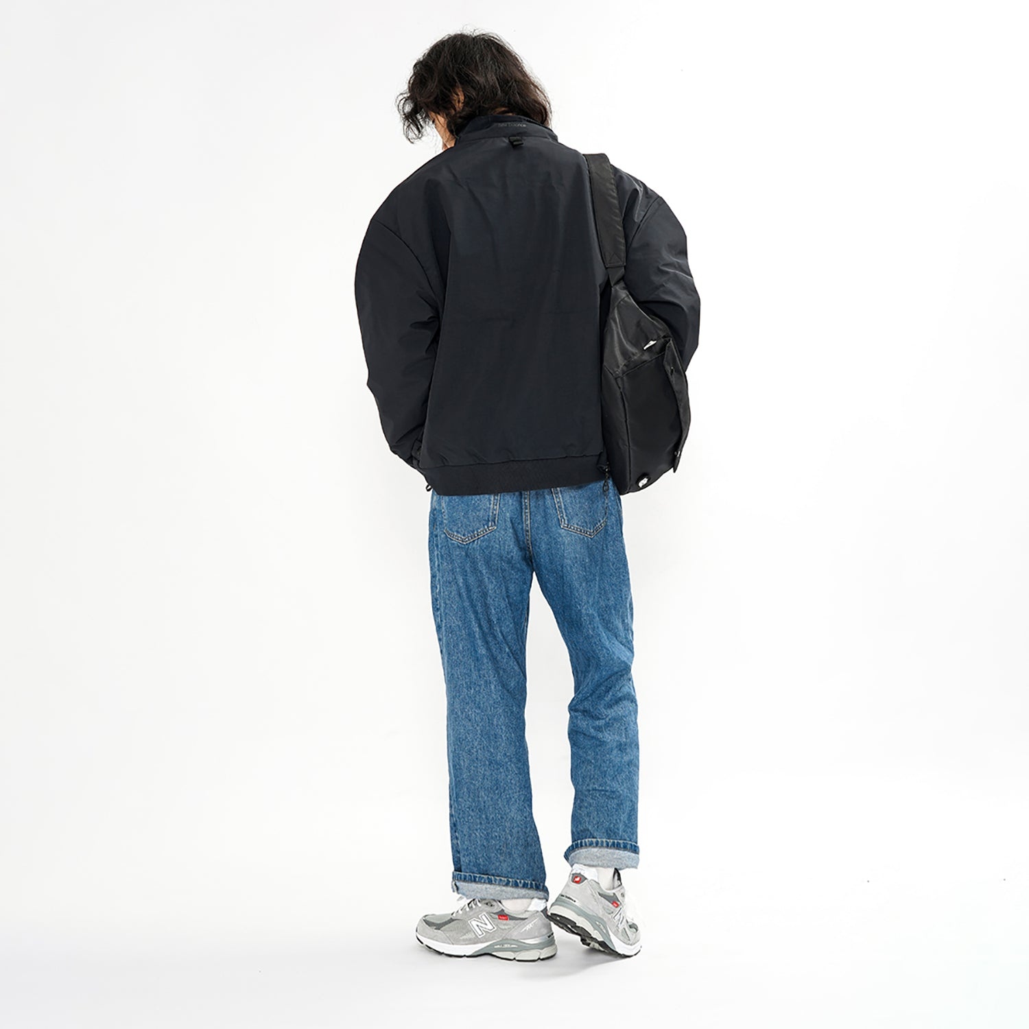 New Balance Multiple Pockets Cargo Windproof Sports Logo Jacket Black AMJ13384-BK - 4