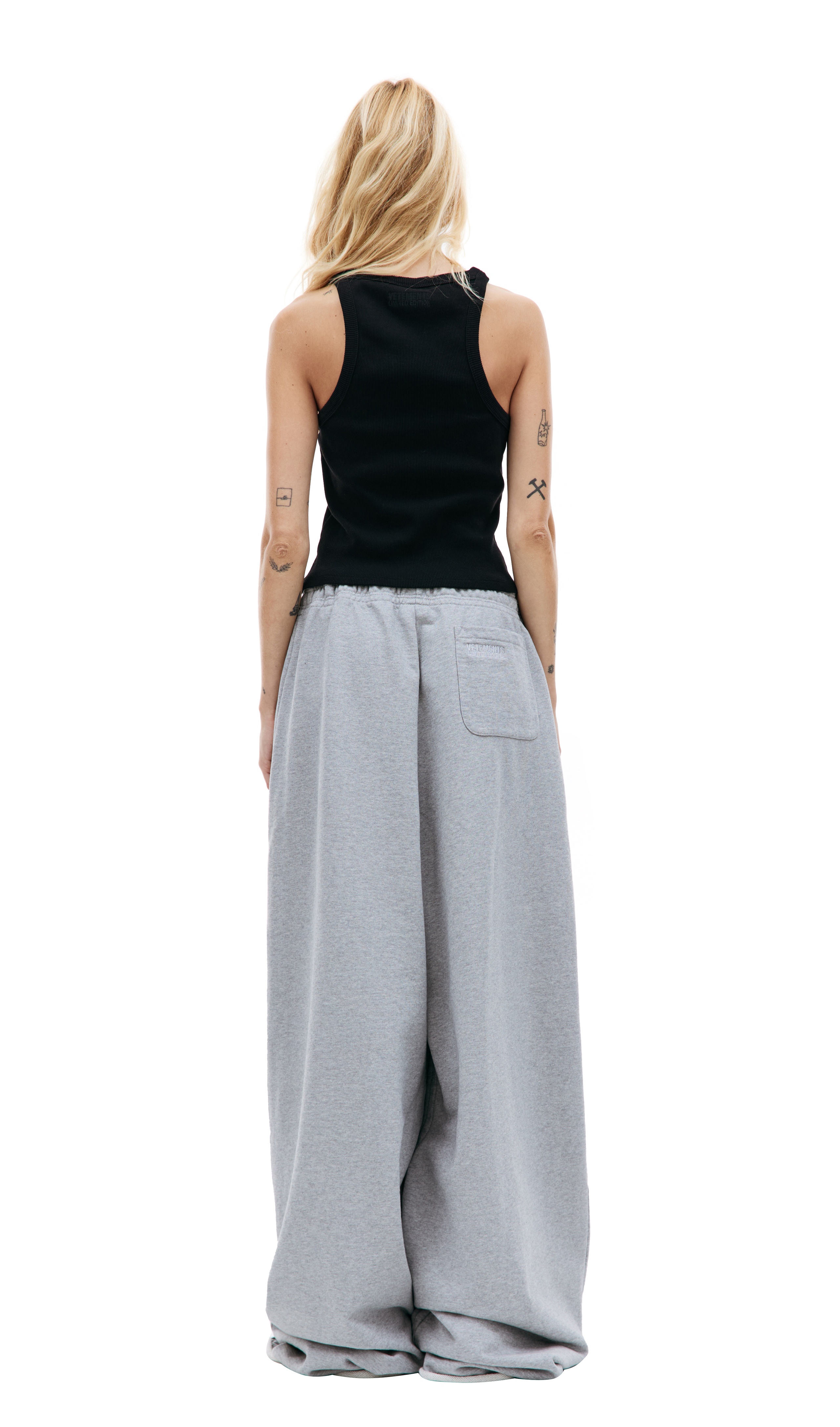 GREY EMBROIDERED SWEATPANTS - 3