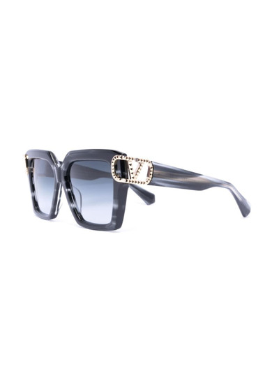 Valentino V-Uno oversize-frame sunglasses outlook