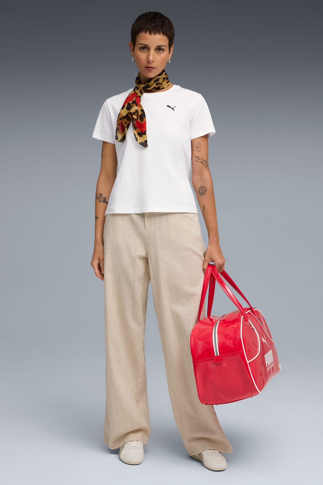 Wardrobe ESS Comfort Tee Women - 5