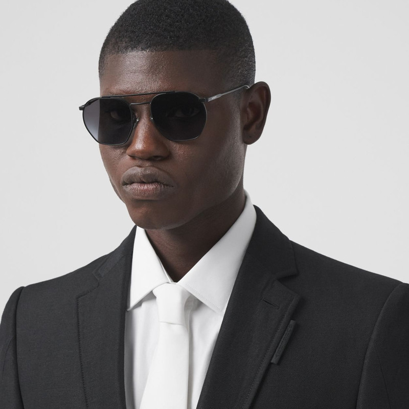 Geometric Frame Sunglasses 3