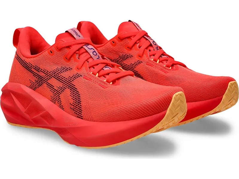 ASICS Novablast 5 - 3