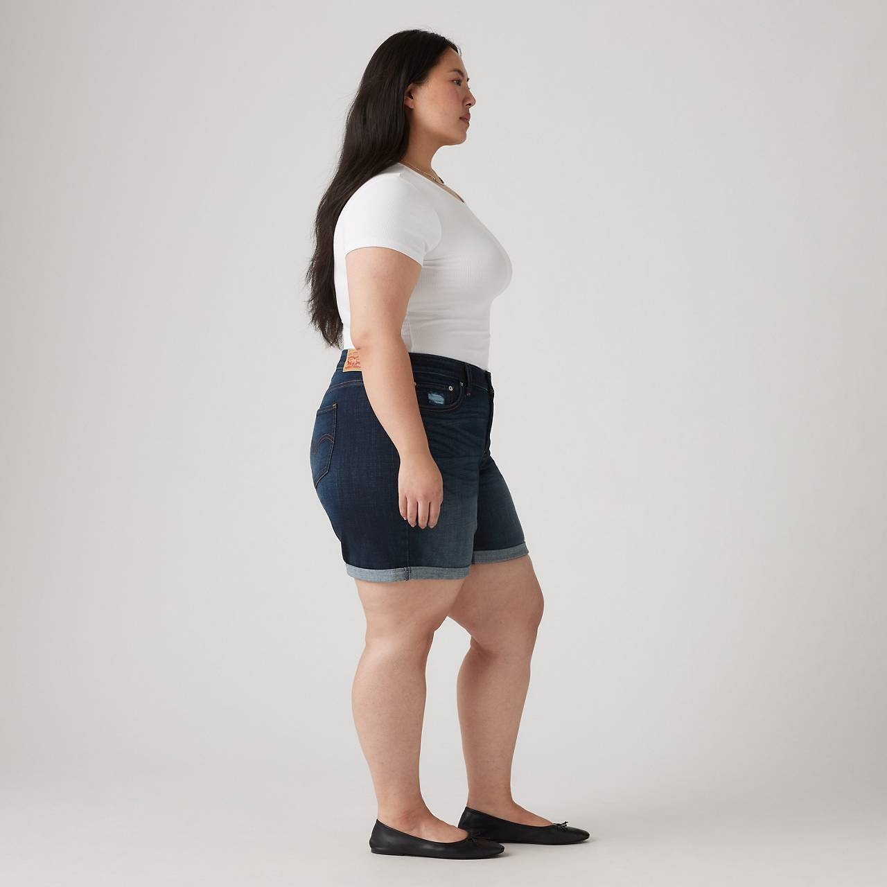 MID LENGTH WOMEN'S SHORTS (PLUS SIZE) - 4