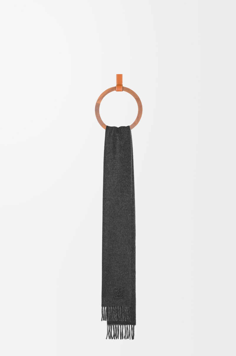 Scarf in wool and cashmere 3