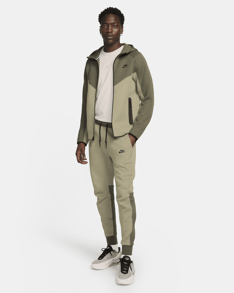 Nike Sportswear Tech Fleece Windrunner Men's Full-Zip Hoodie 10