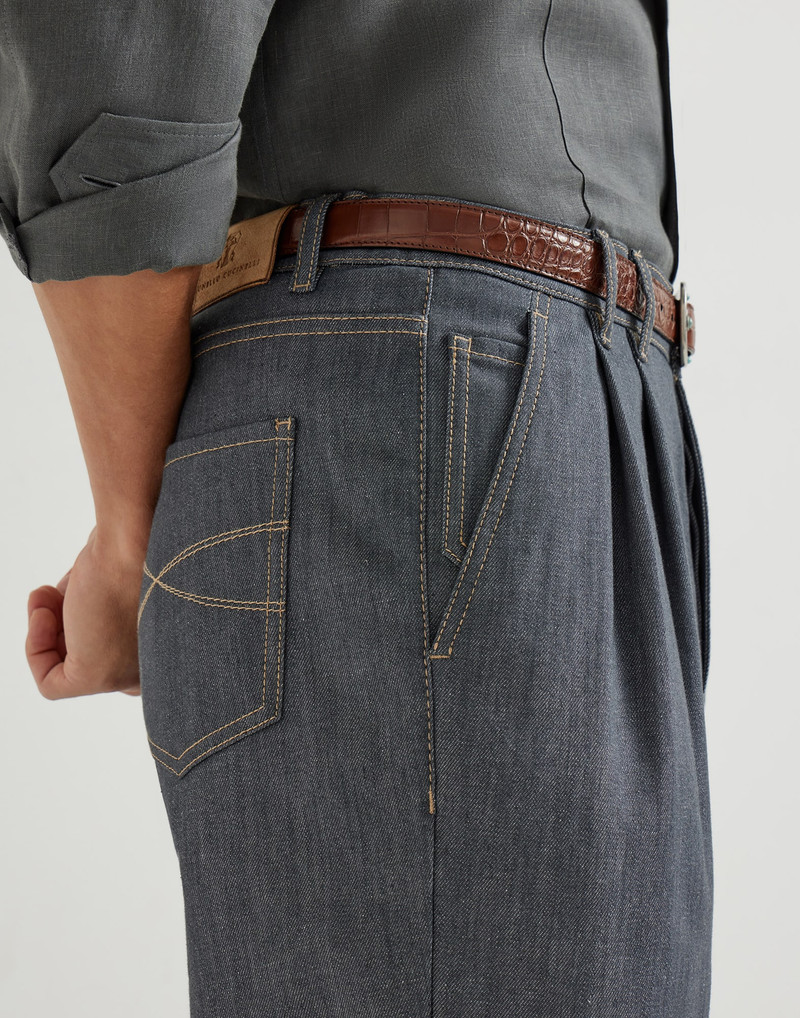 Comfort grayscale denim iconic fit five-pocket trousers with double pleats 4