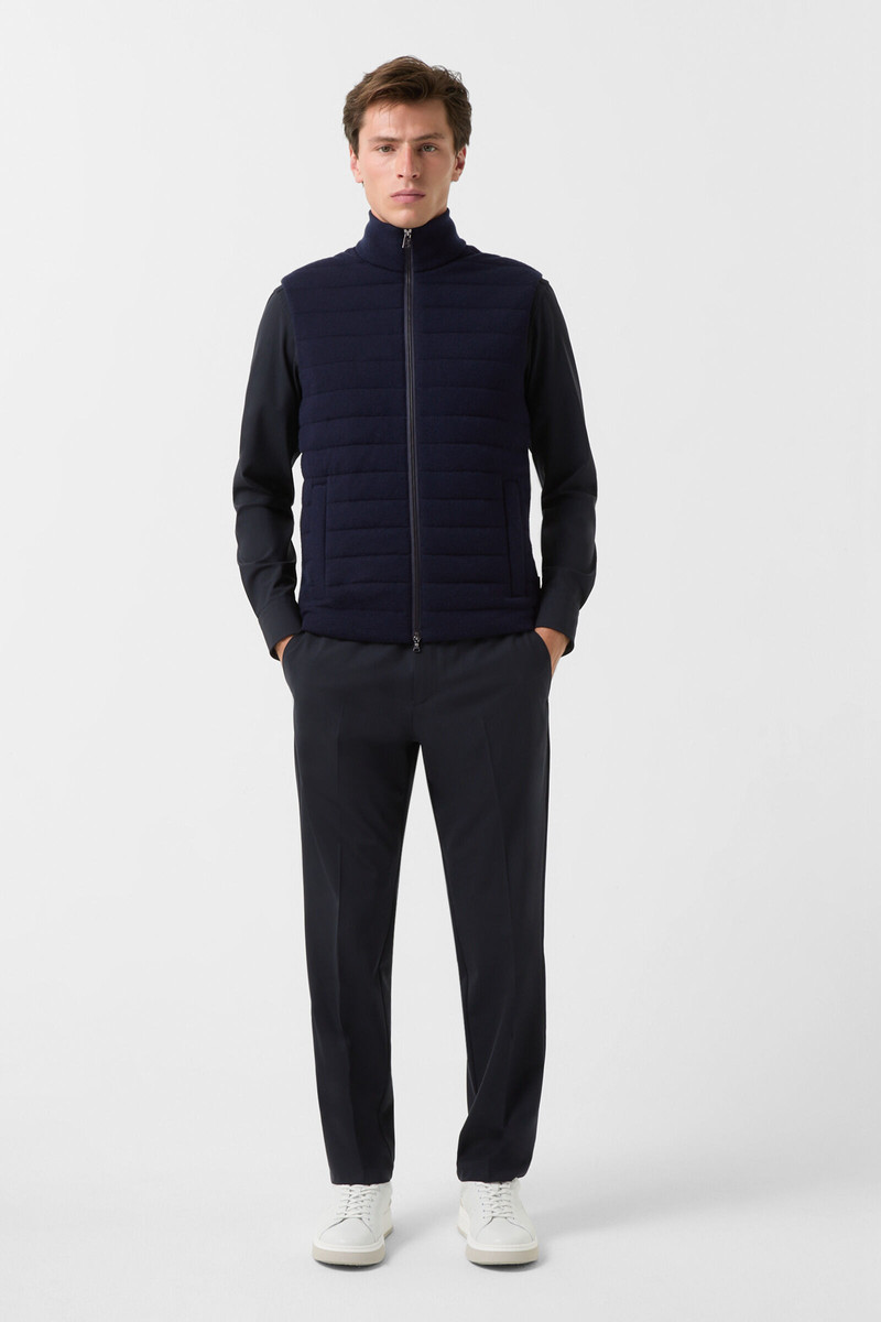 BOGNER Lavin knitted vest in Navy blue outlook