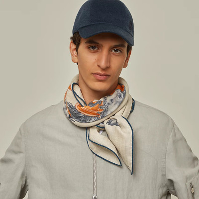 Hermès Grand Carrosse Royal scarf 100 outlook