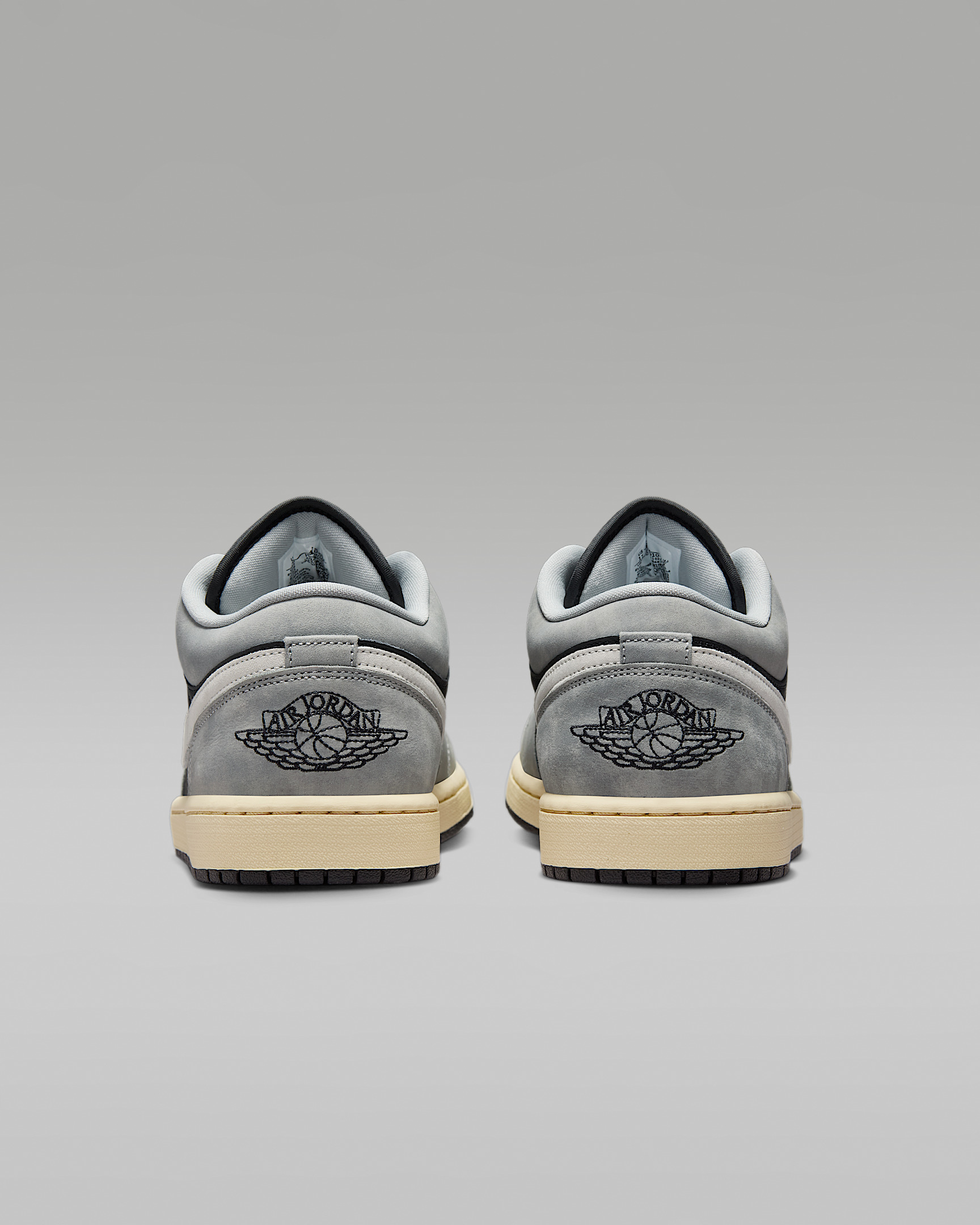 Air Jordan 1 Low SE Men's Shoes - 6