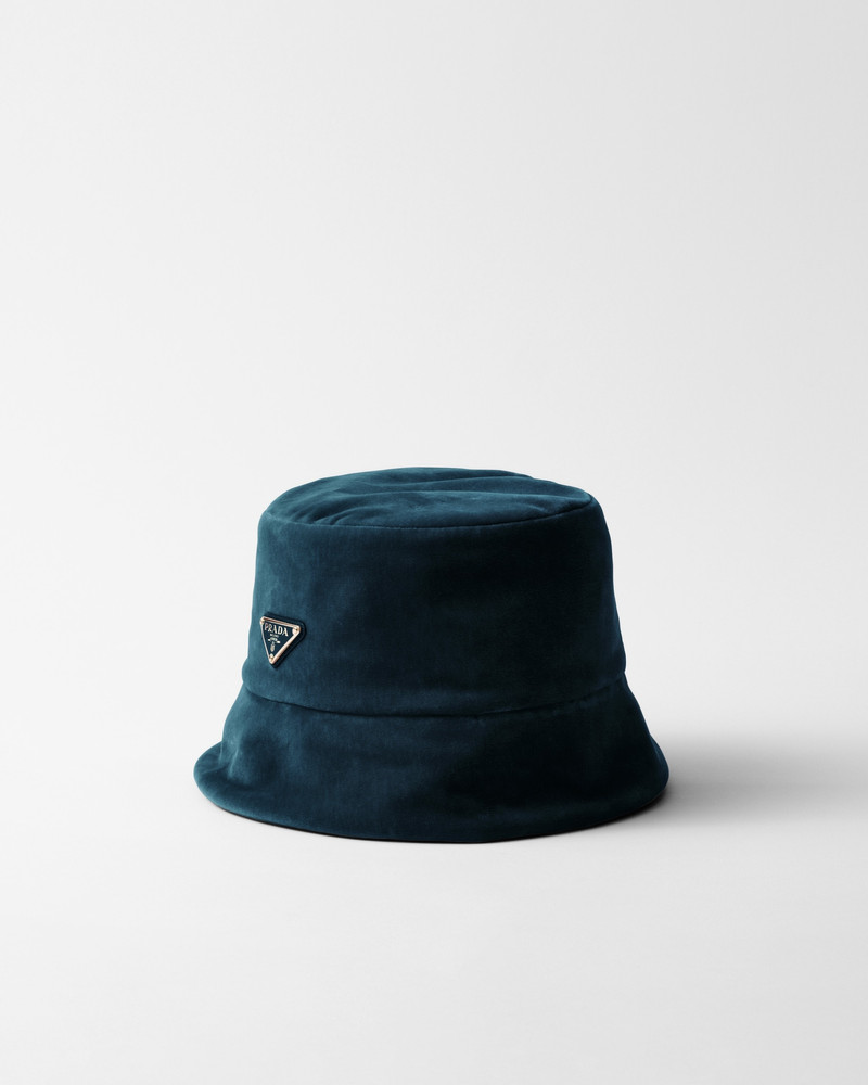 Velvet bucket hat 1