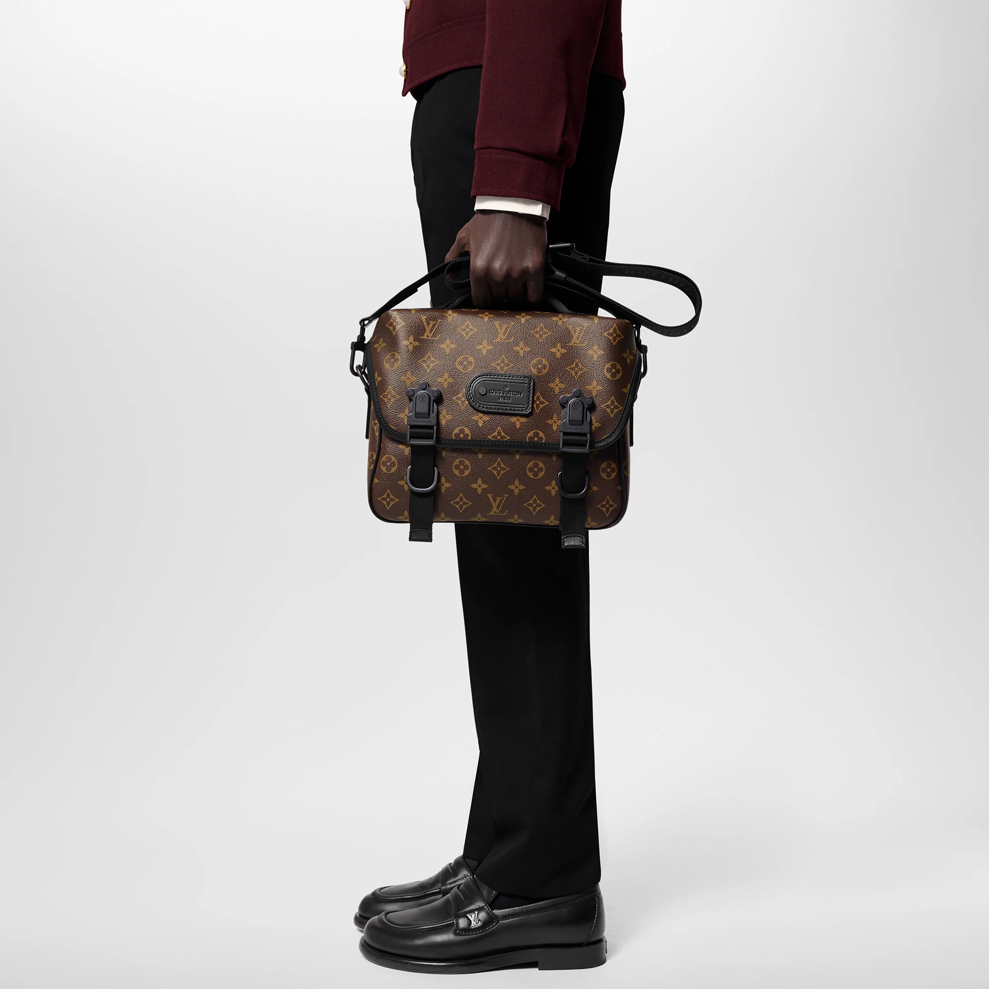 バッグ PACKING/ TRAIL MESSENGER Louis Vuitton LV Trail Messenger | REVERSIBLE