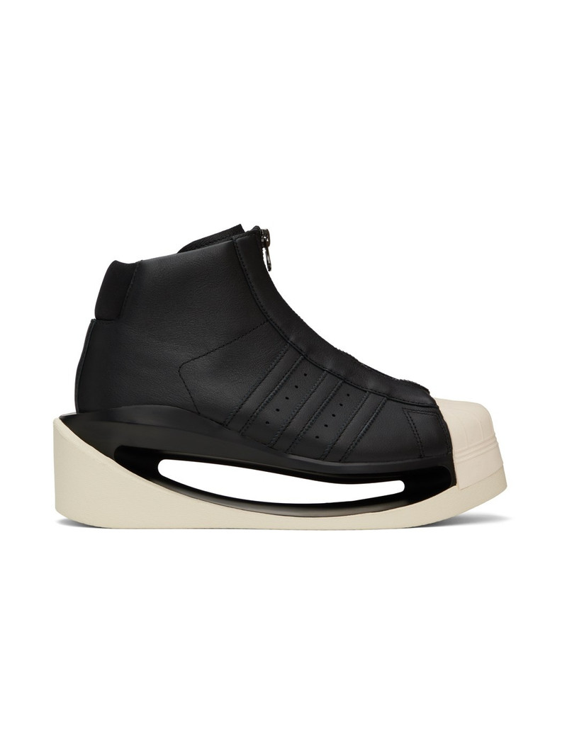 Black Gendo Pro Model Sneakers 1