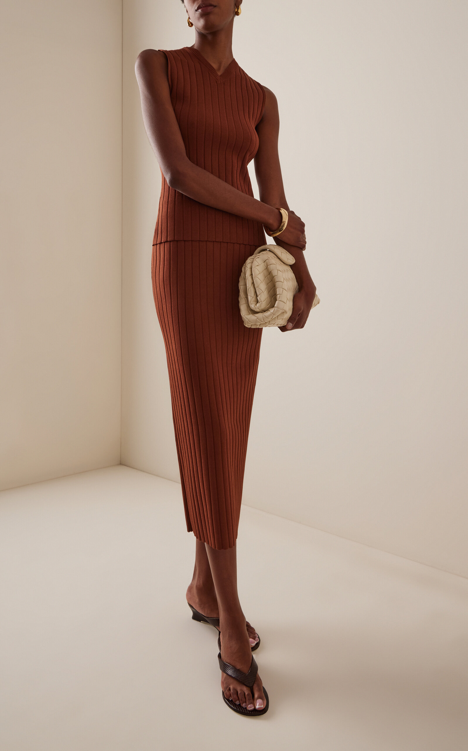 Ribbed-Knit Midi Skirt brown - 2