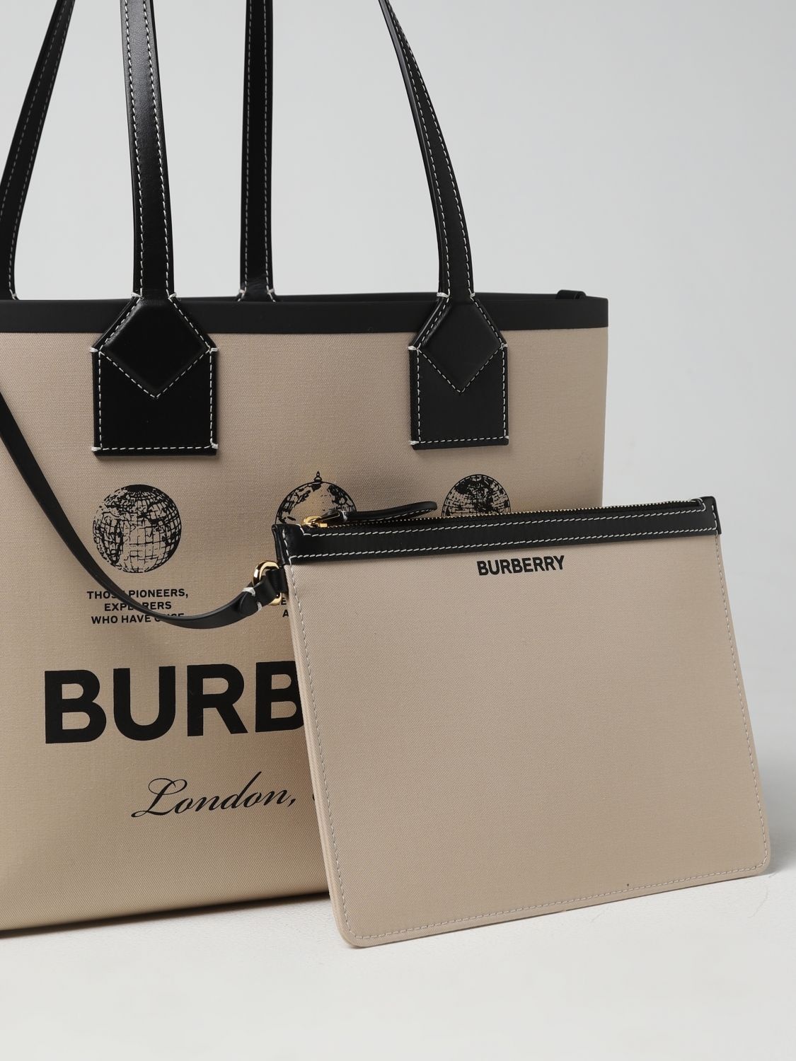 Burberry neck scarf for woman - 4