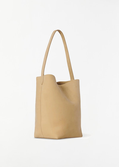 The Row Medium N/S Park Tote — Croissant outlook