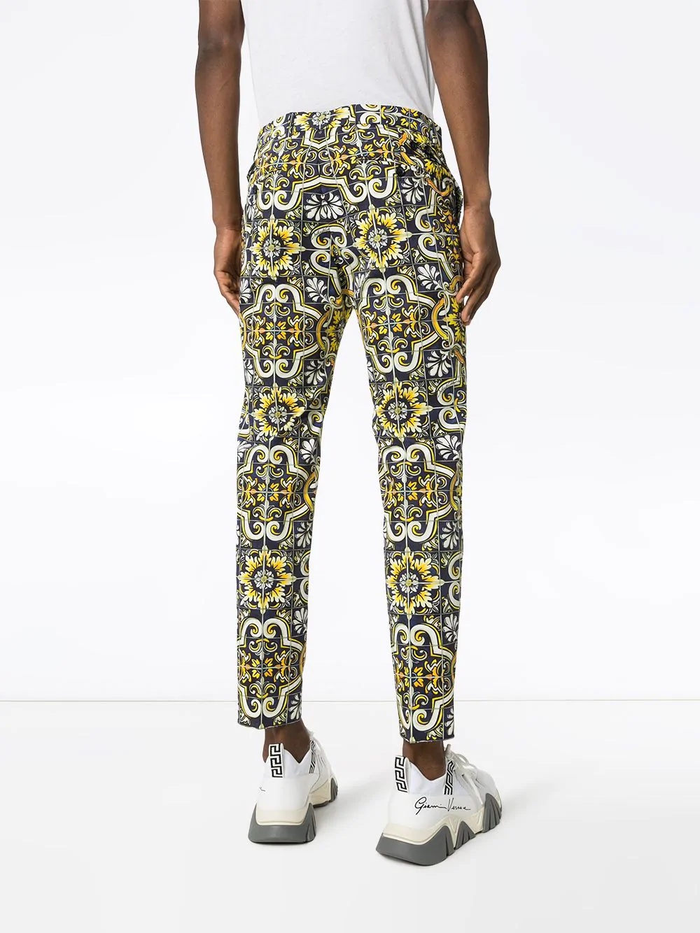 Maioliche print tailored trousers - 4