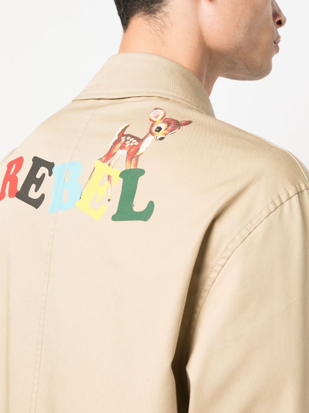 slogan-print gabardine trench coat - 5