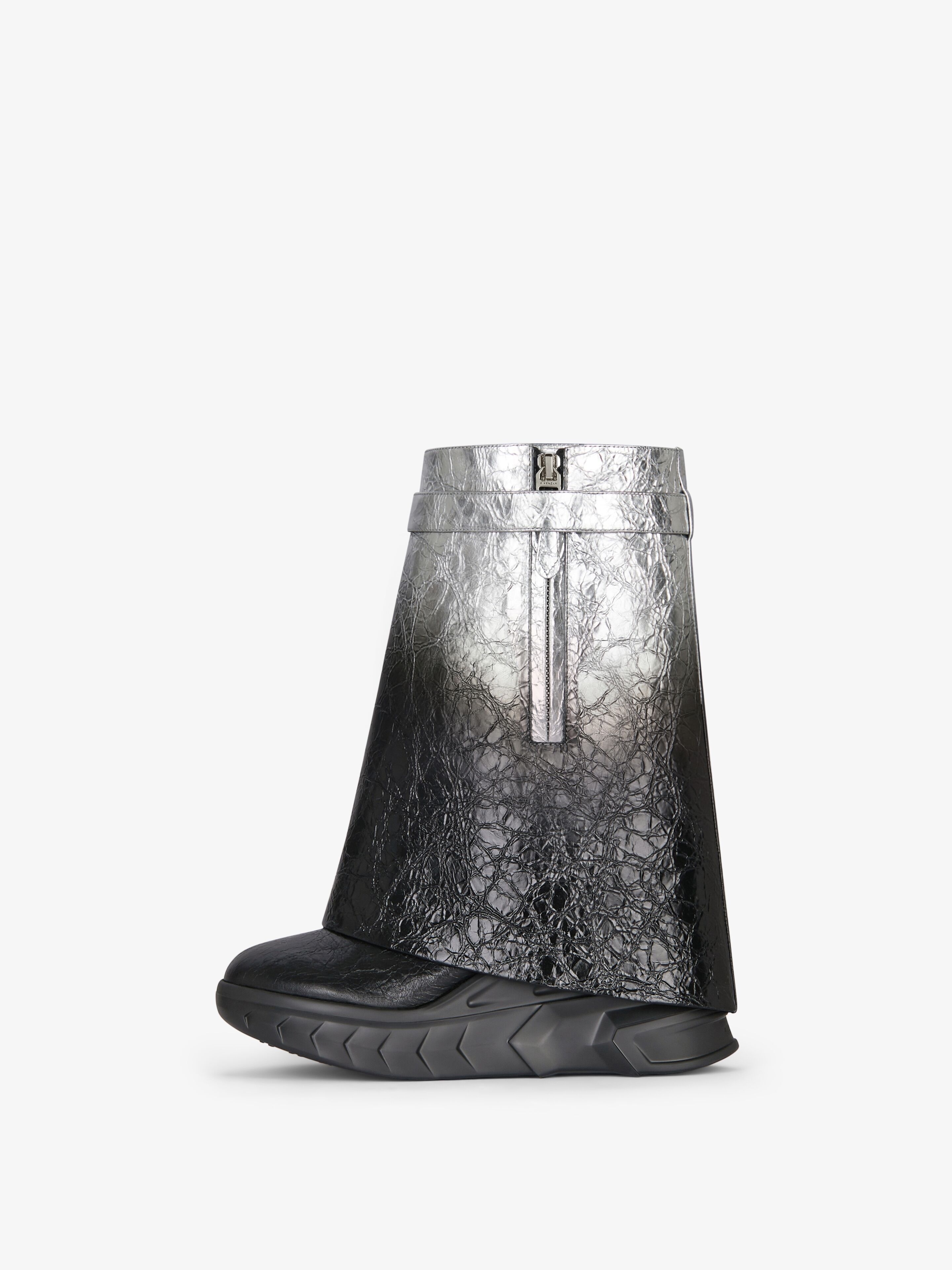 SHARK LOCK BIKER ANKLE BOOTS IN LAMINATED LEATHER - 5