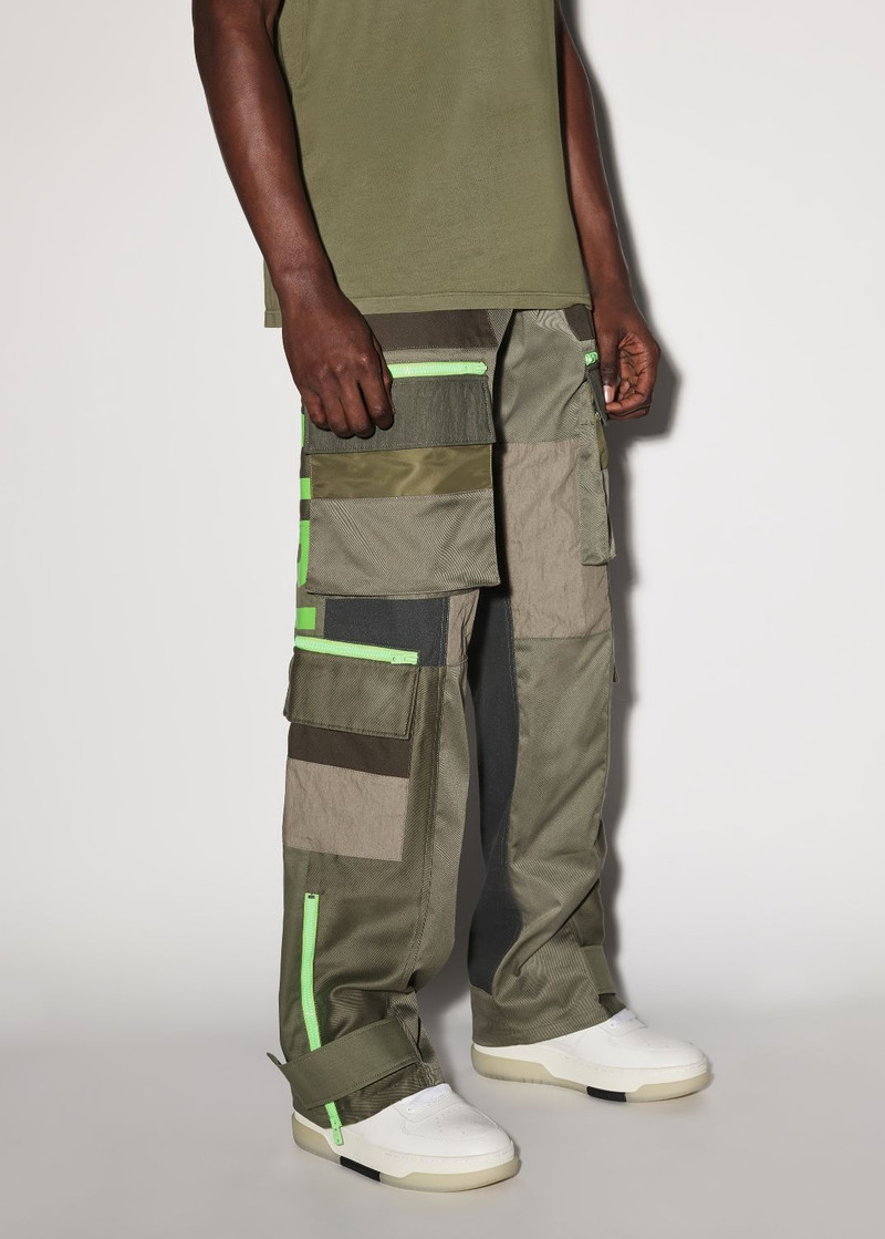 AMIRI PARACHUTE 팬츠 outlook