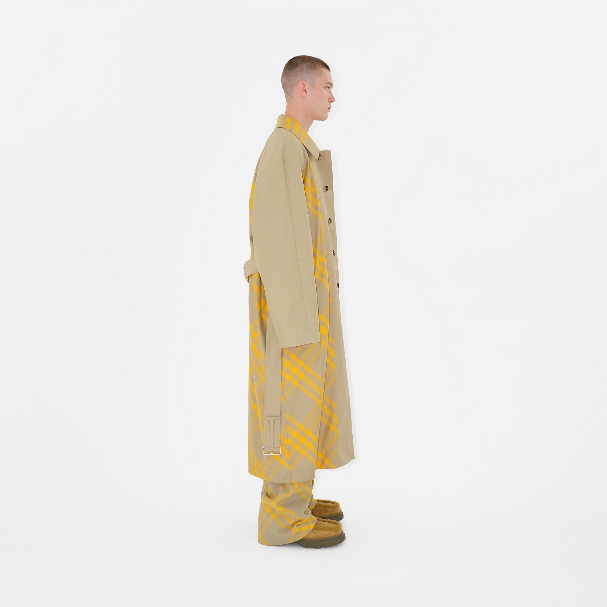 BURBERRY｜COATS (Long Reversible Bradford Car Coat (8077 Burberry Bradford Reversible Belted Car Coat, Brand Size 10