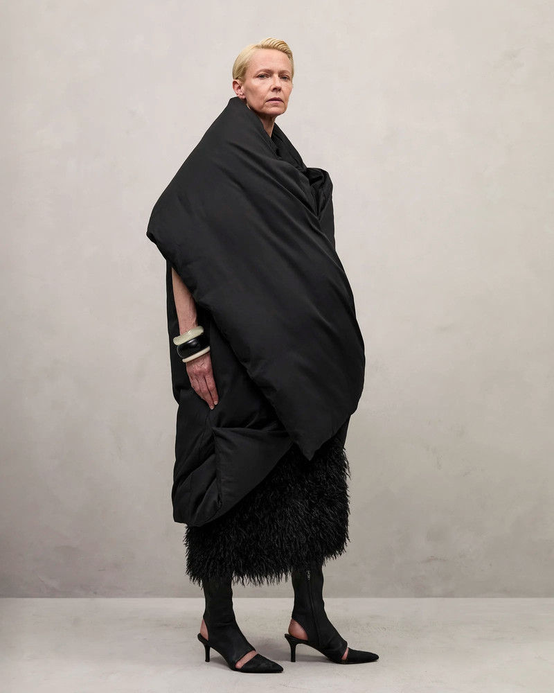 DOONA COAT BLACK 4