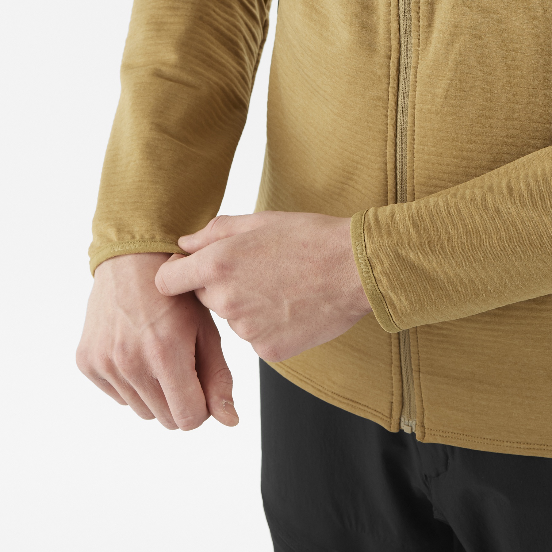 ESSENTIAL LIGHTWARM - 4