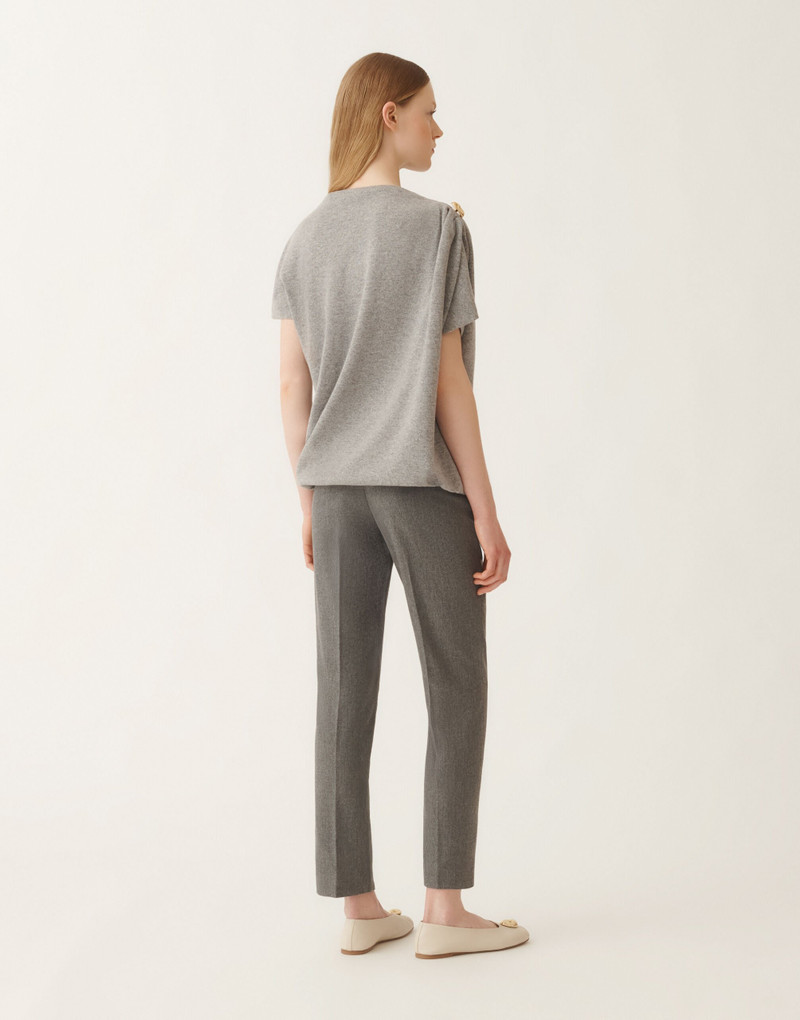 Sweater in Platinum 4