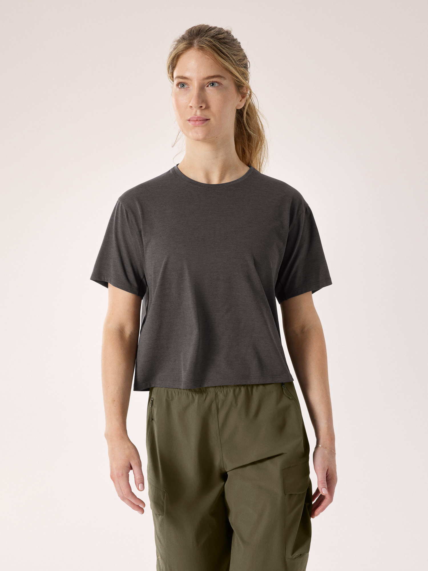 Taema Crop T-Shirt - 2