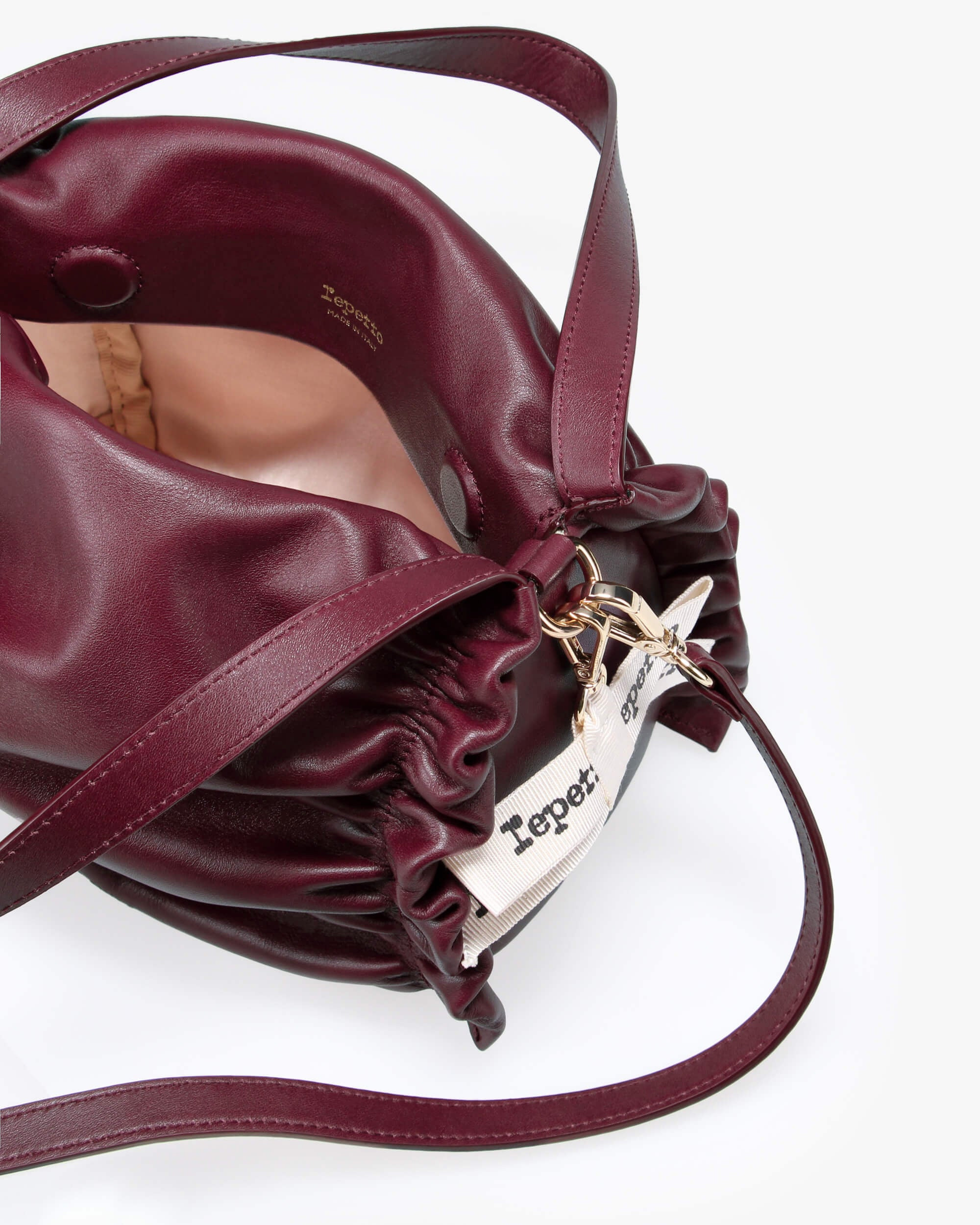 O**** BAG - 4