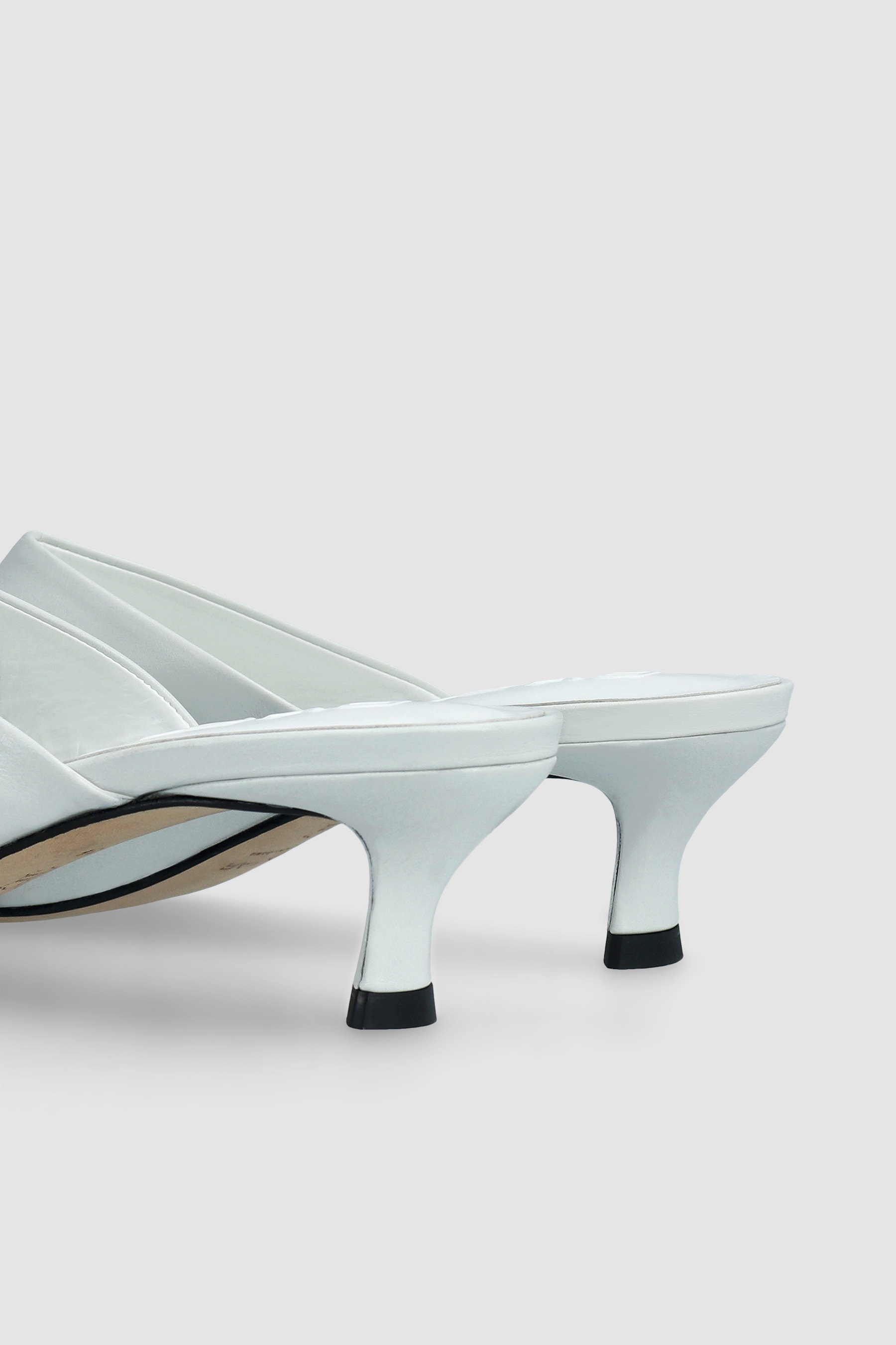 LUCIANA BURRATA CREASED CALF LEATHER MULE - 4
