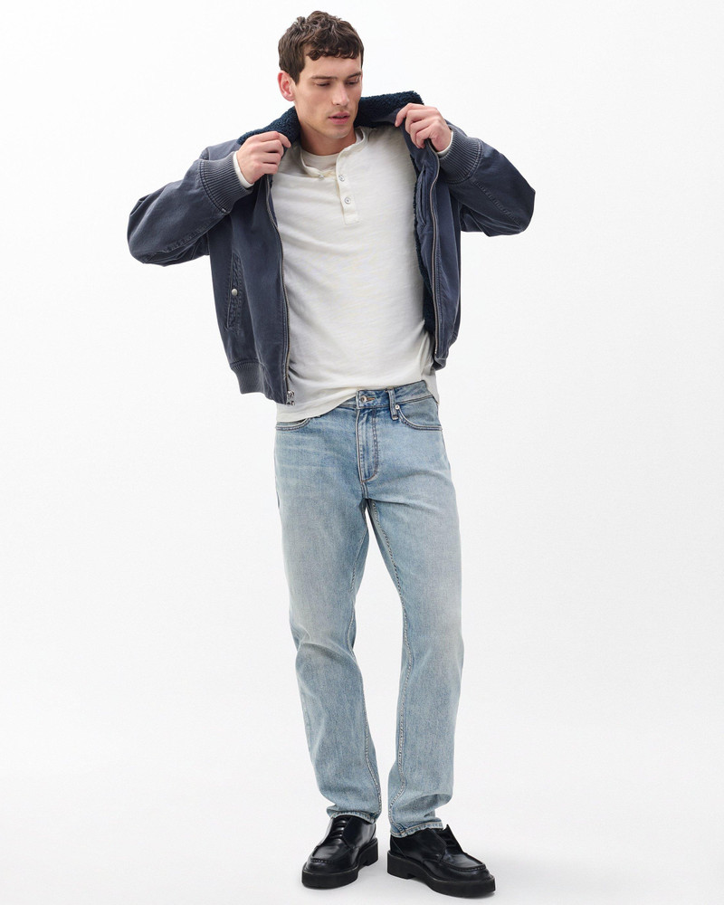 Fit 3 Athletic Jeans Authentic Stretch in Morningside 2