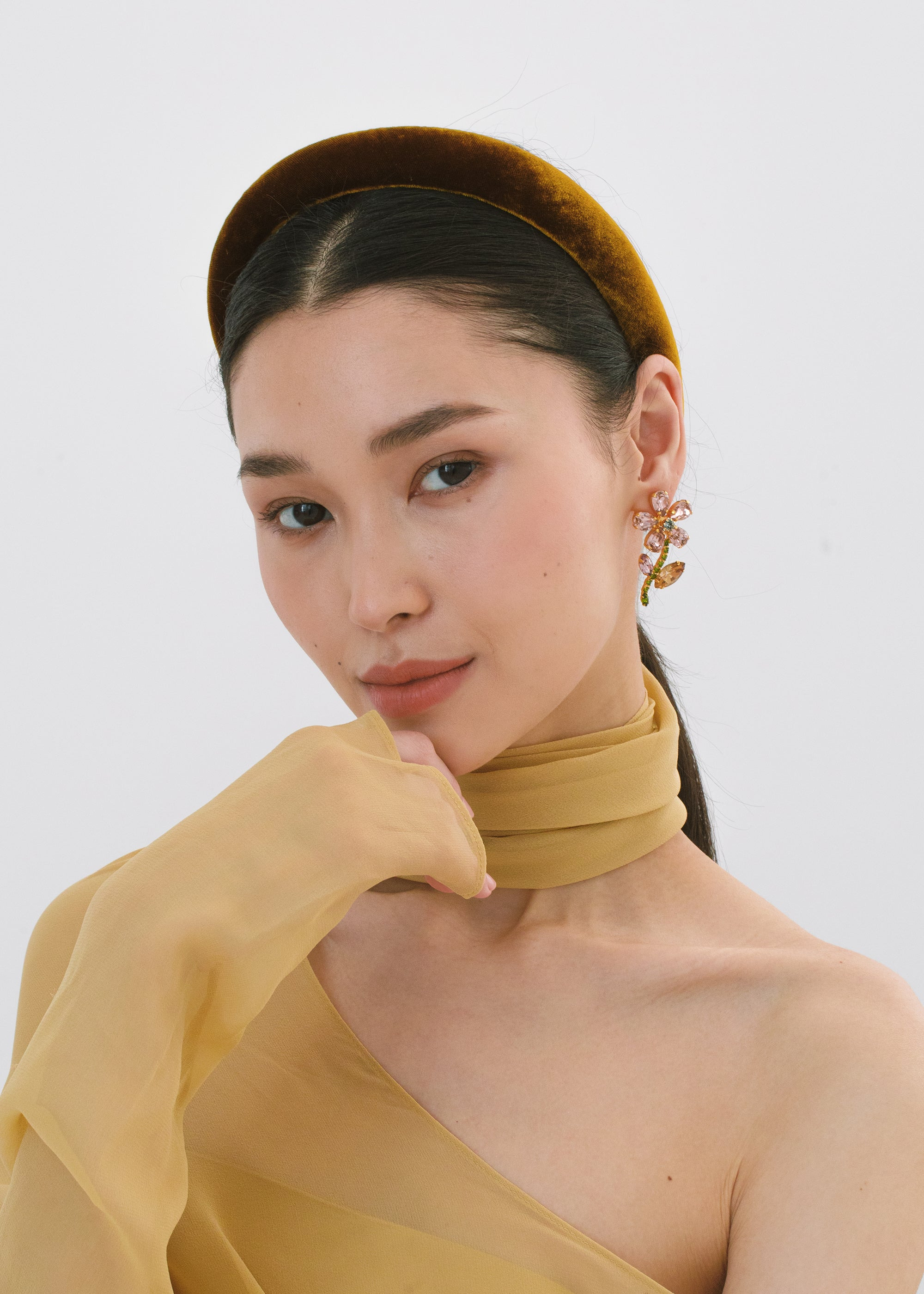 Tori Headband in Velvet - 2