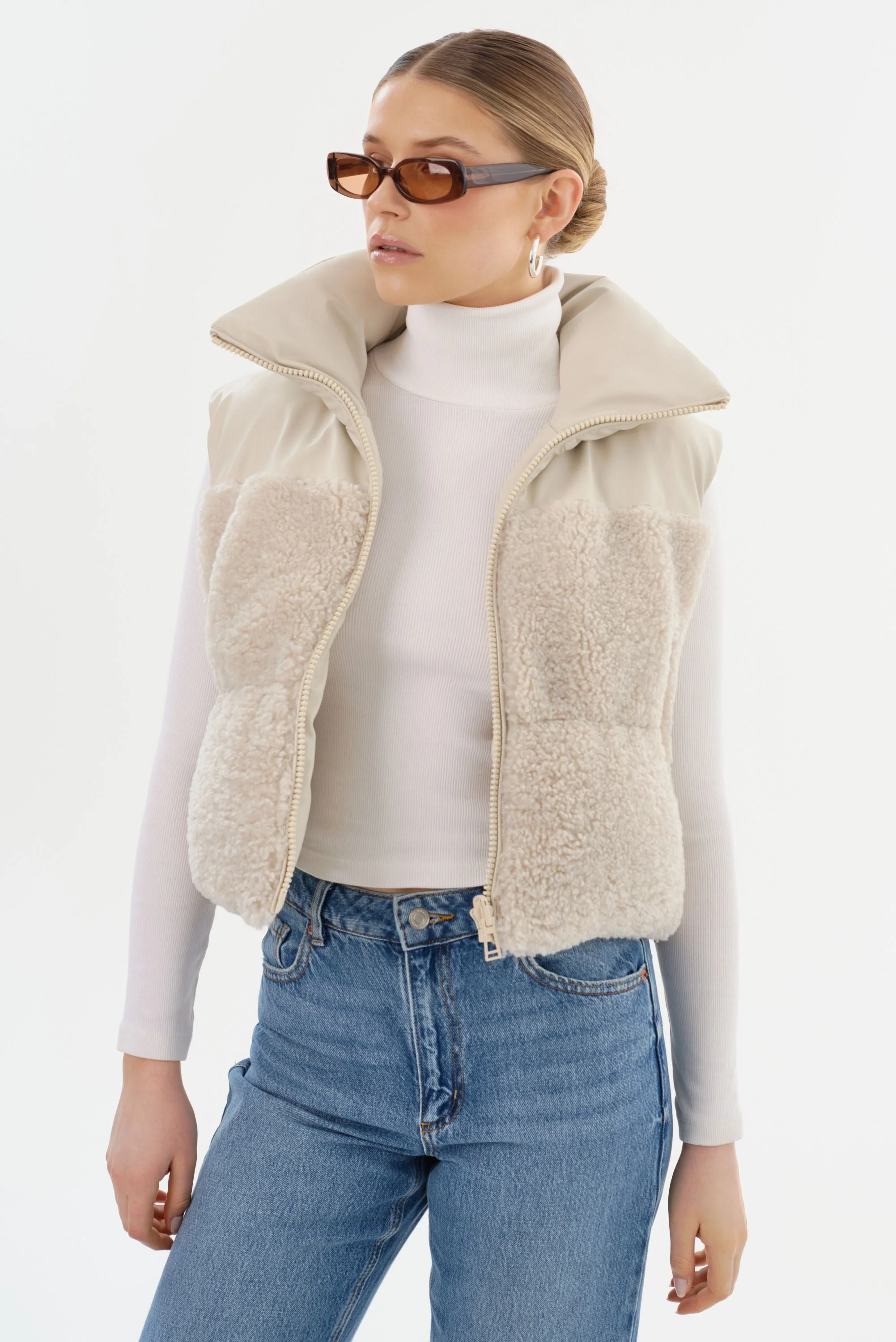MELICIA | Reversible Puffer Vest - 1