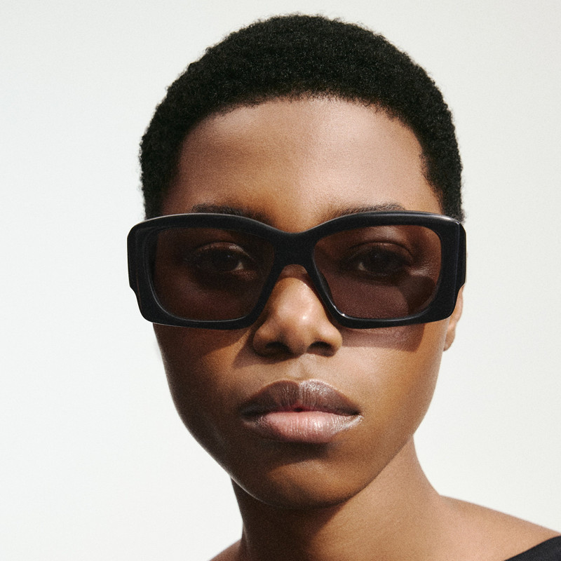 LINDA FARROW Croisiere Rectangular Sunglasses in Black outlook