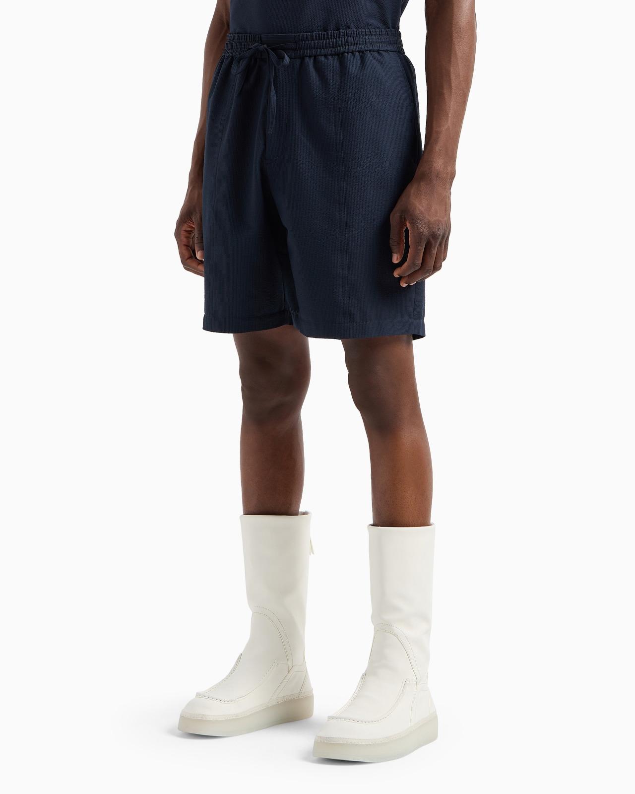 Ultra-light technical seersucker Bermuda shorts with drawstring - 2