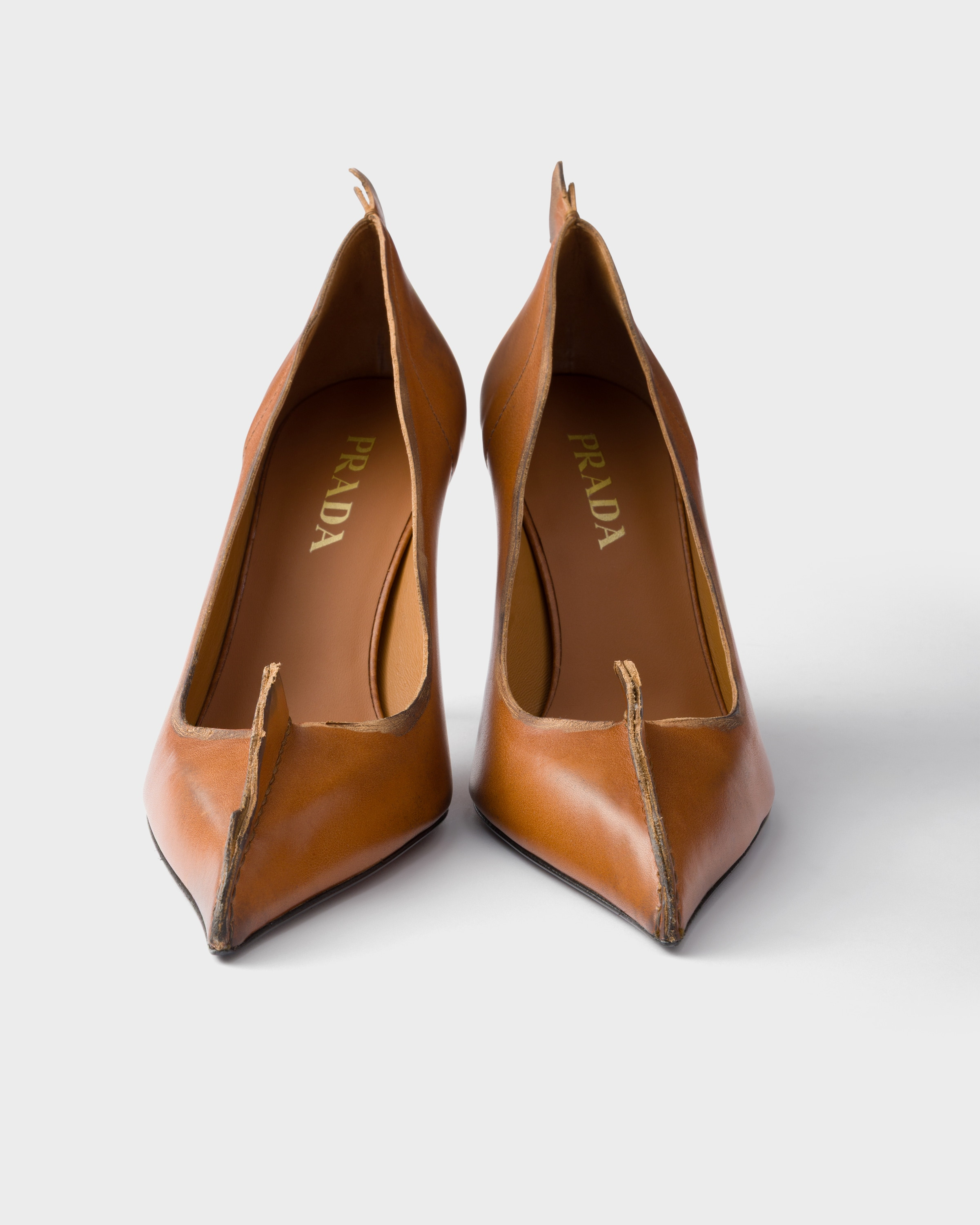 Antiqued leather pumps - 6