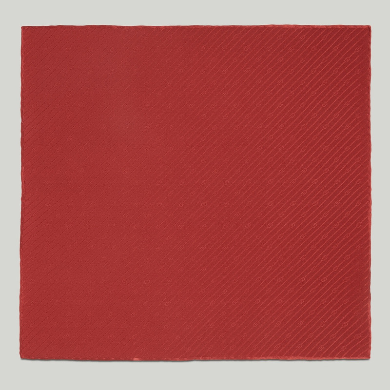 Interlocking G silk pocket square 1