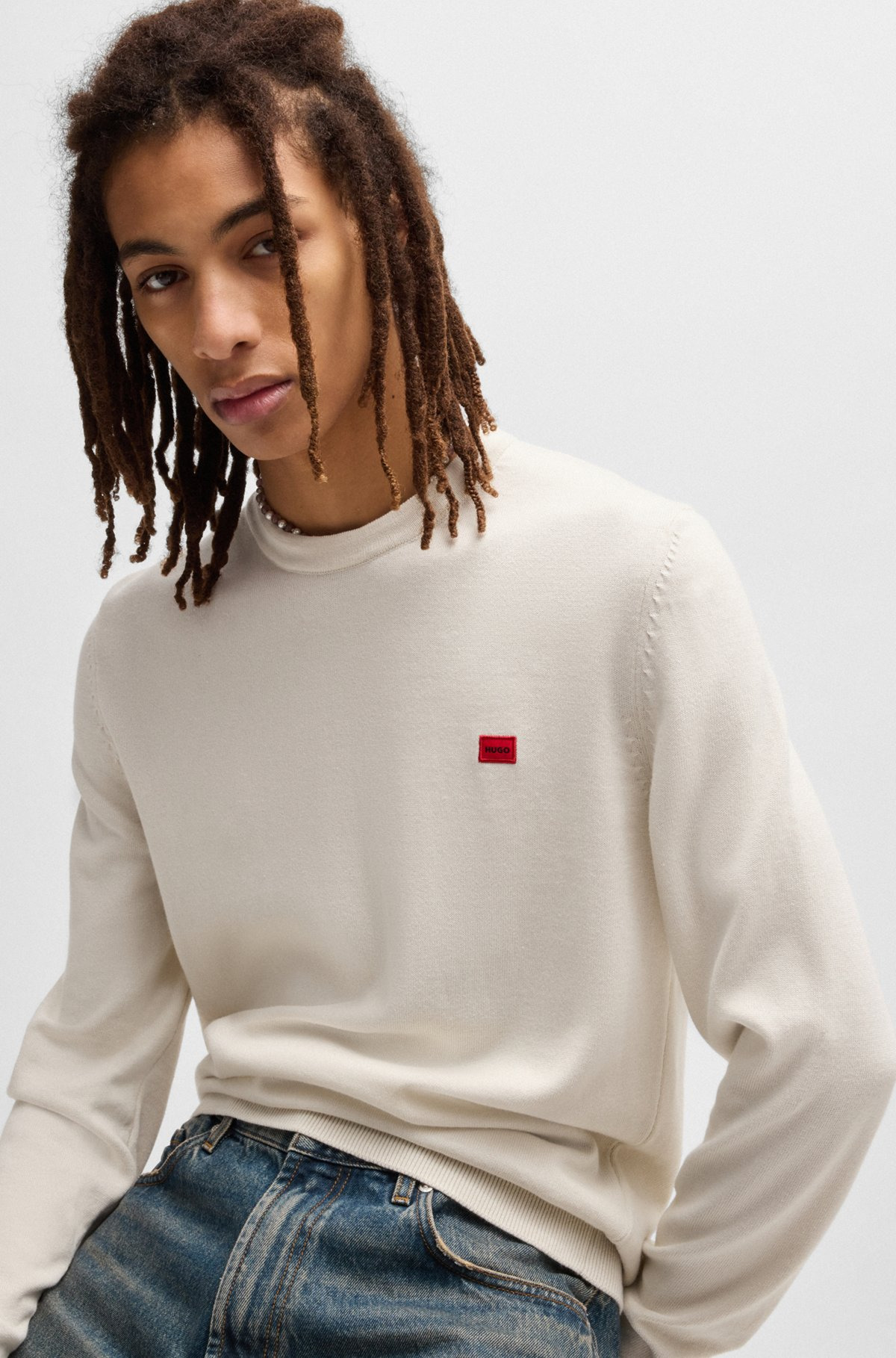 KNITTED COTTON SWEATER WITH RED LOGO LABEL - 3