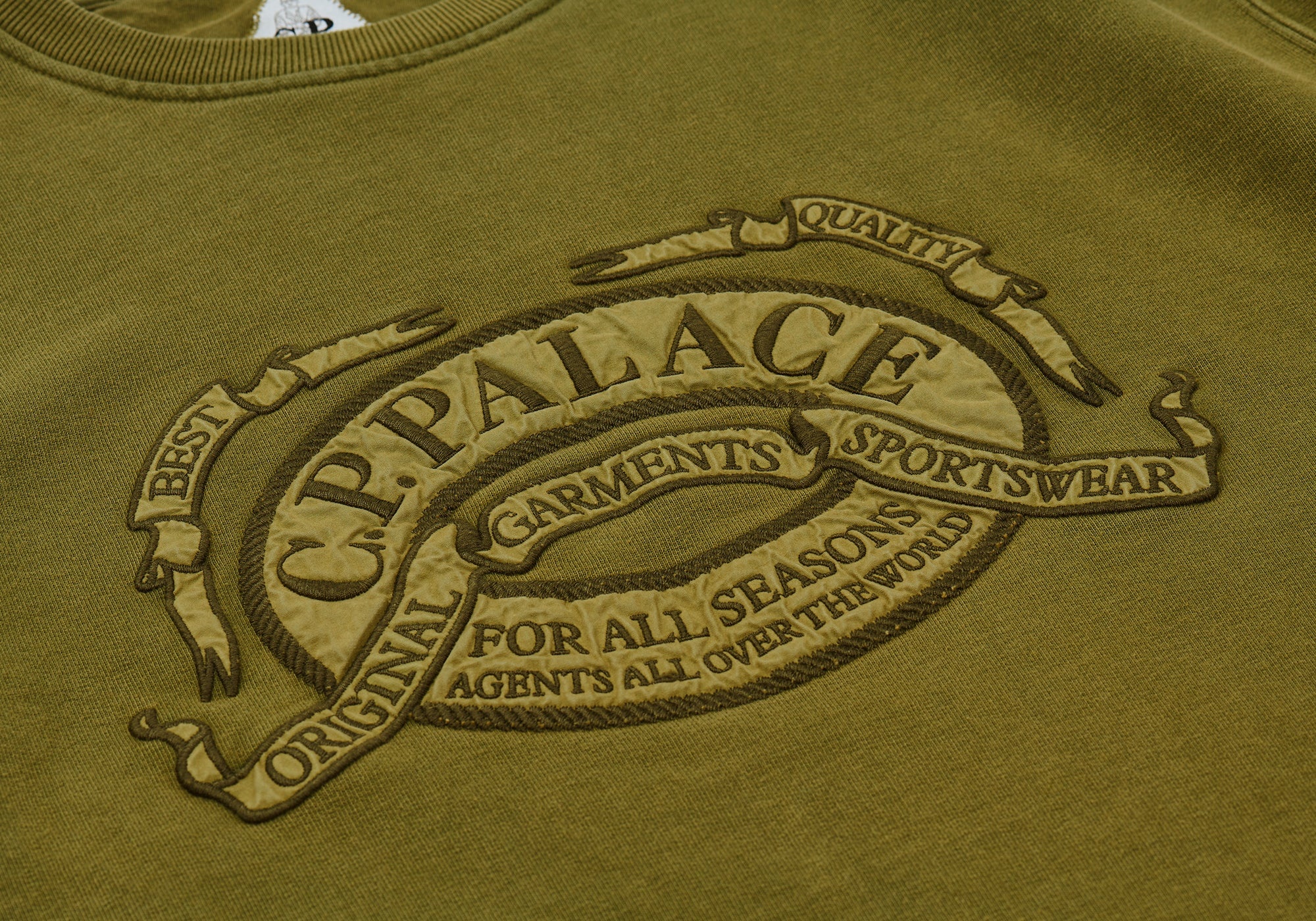 PALACE C.P. COMPANY CLASSIC OVER DYED CREW SWEAT OLIVE - 3