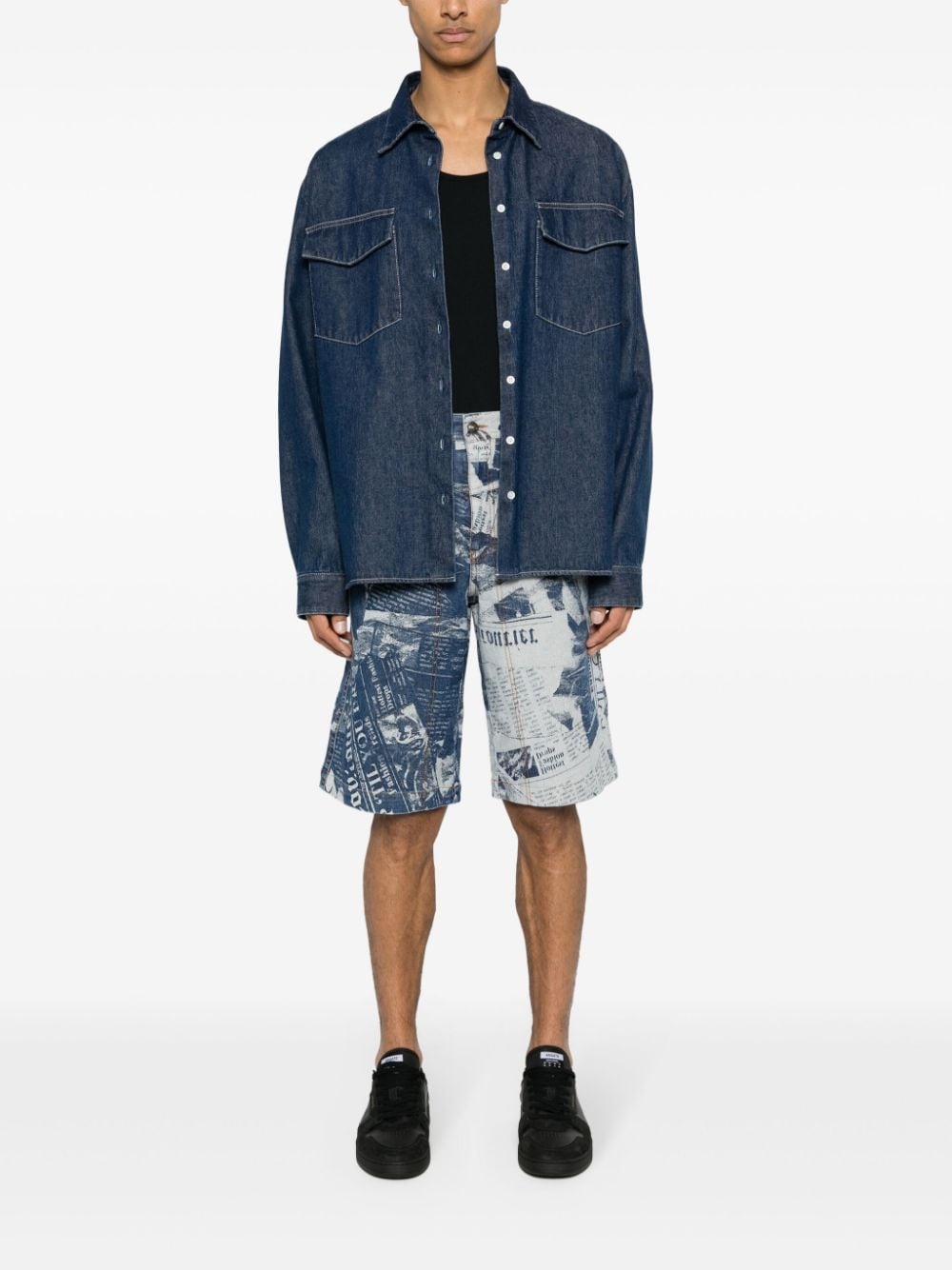 newspaper-print denim shorts - 2