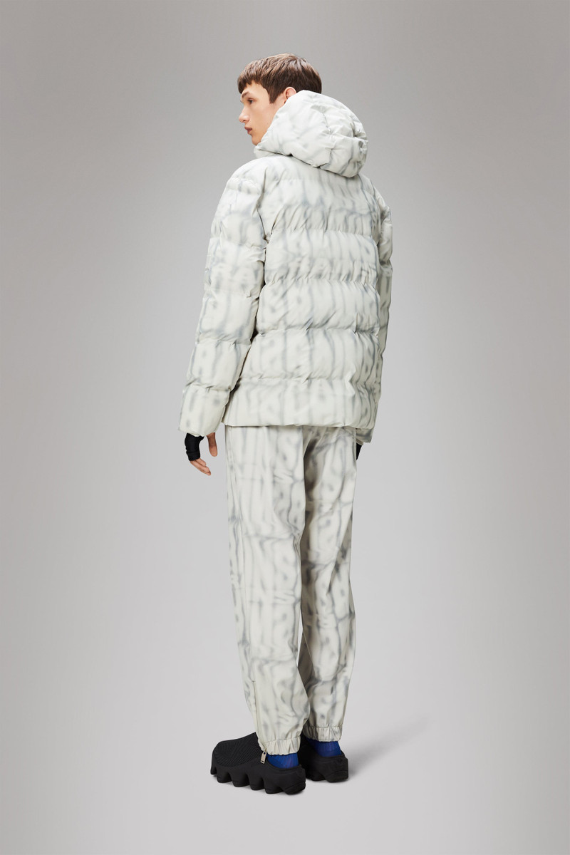 Alta Puffer Jacket Spray 3