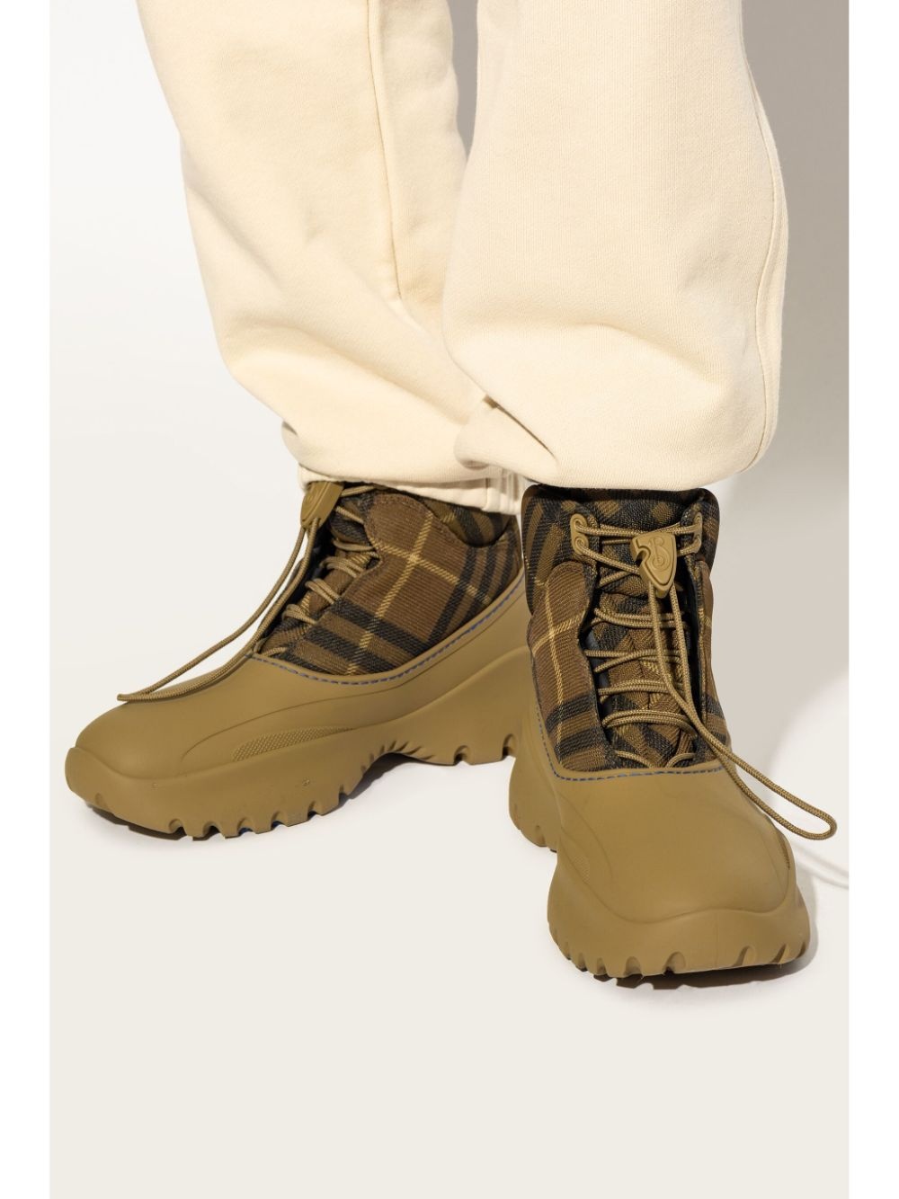 checked boots - 2