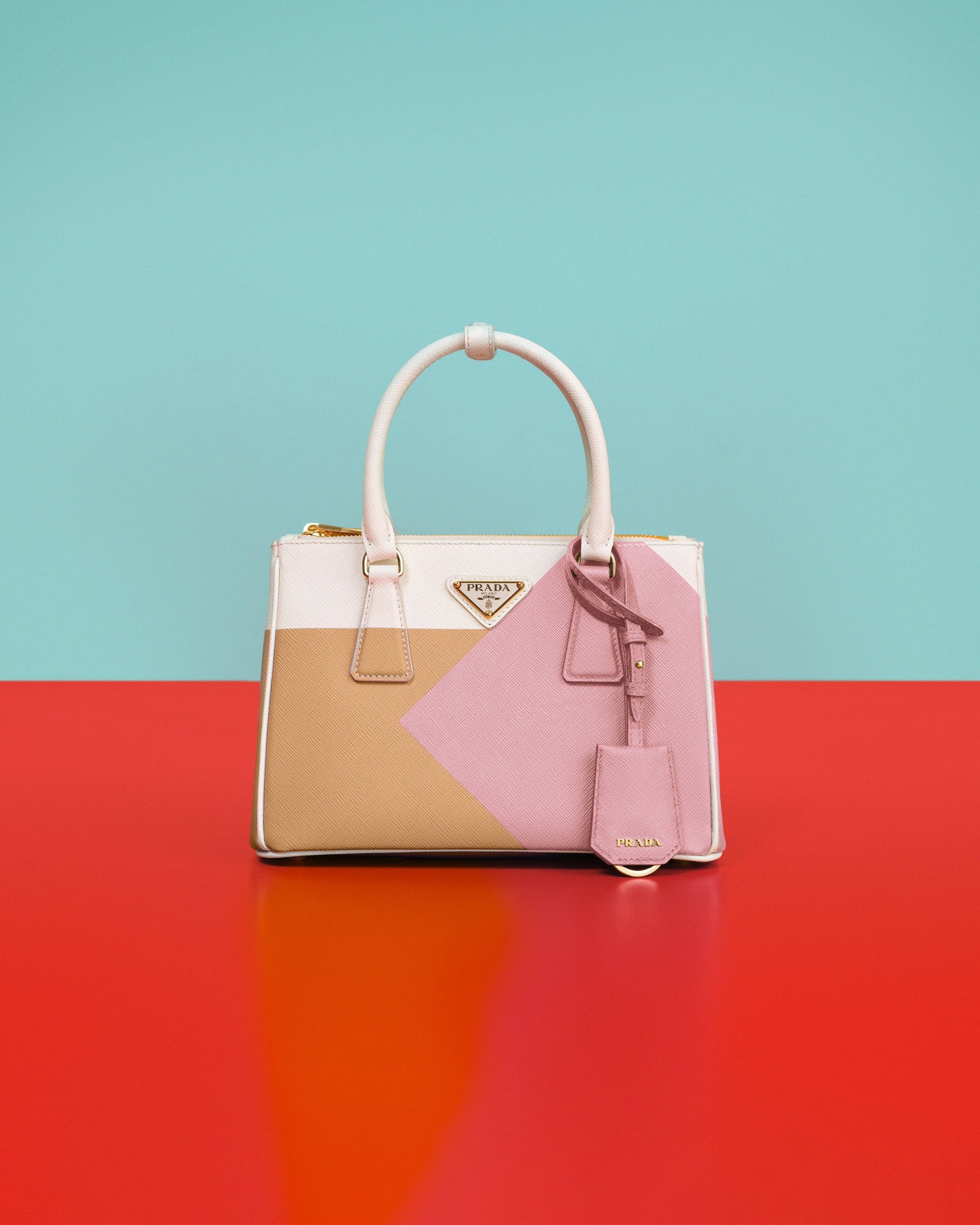 Prada Galleria Pink Leather Handbag () In Blue