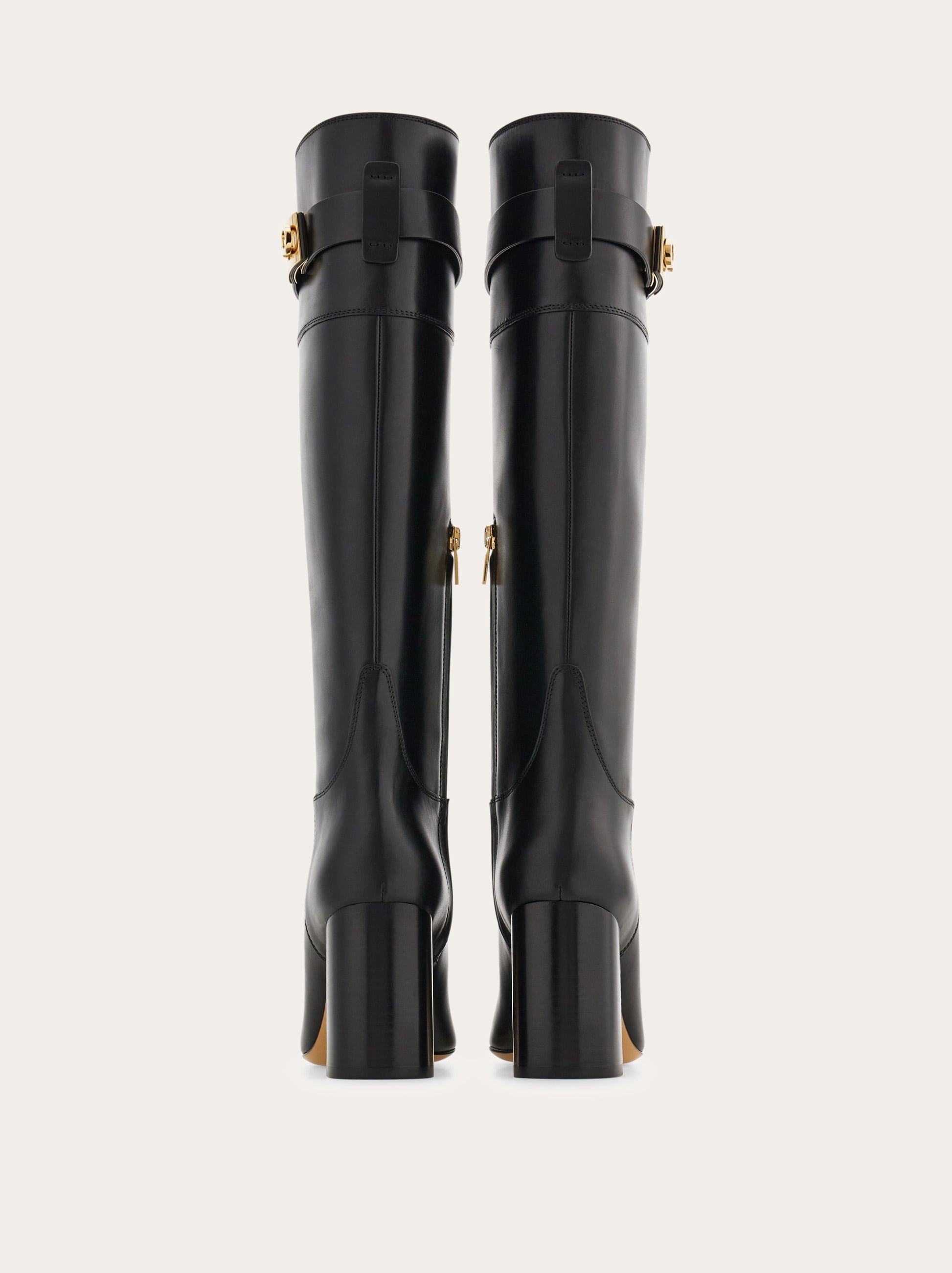 Hug buckle boot - 4