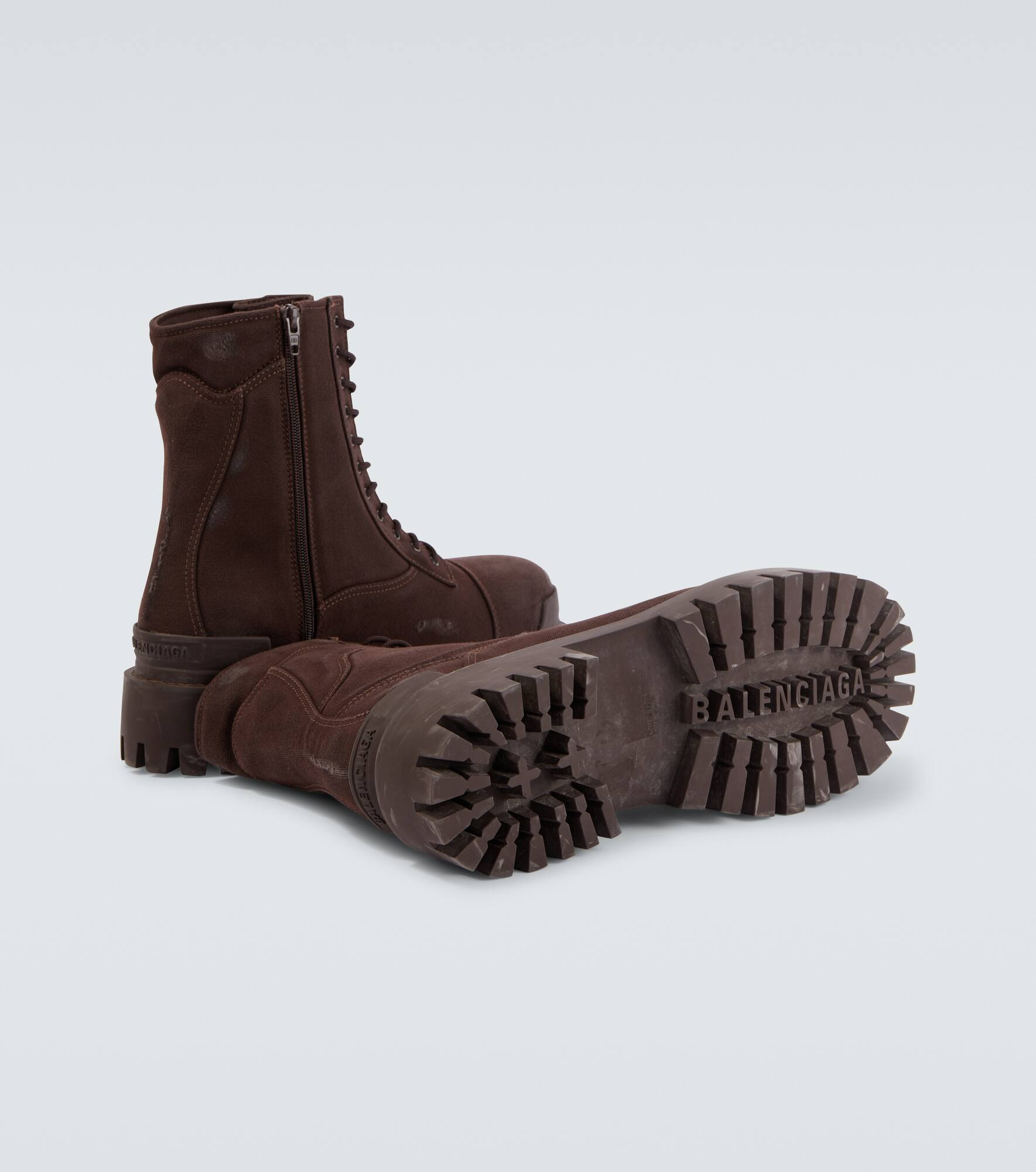Strike combat boots - 7