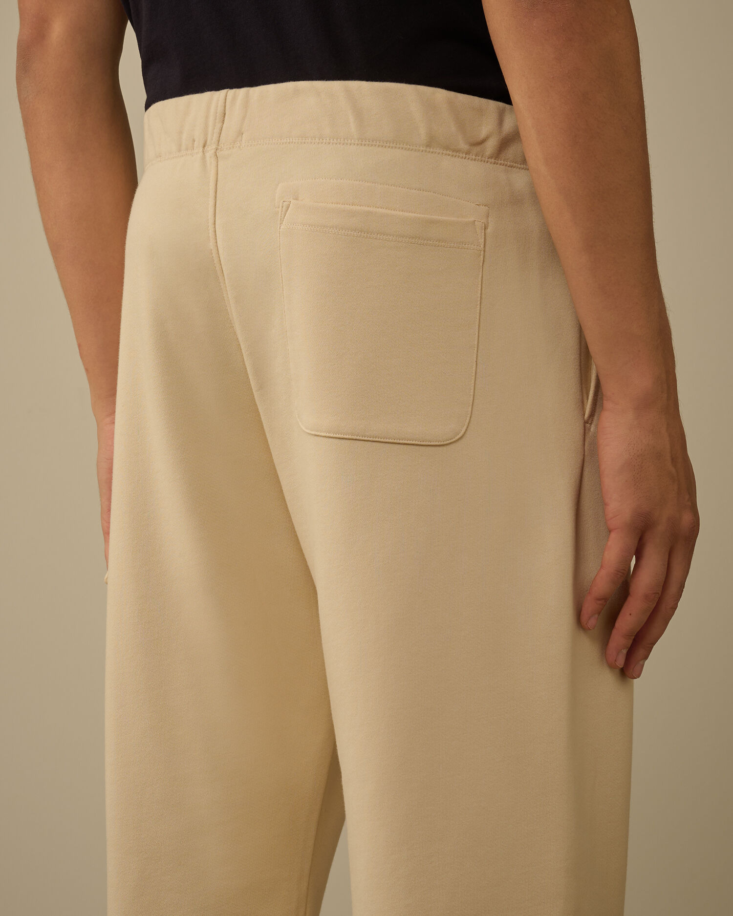 Diagonal Raised Fleece Cargo Lens Sweatpants - 6