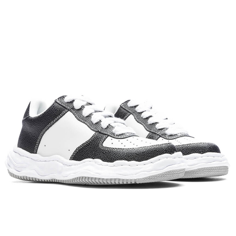 WAYNE OG SOLE LOW-TOP PEBBLES LEATHER SNEAKERS 2